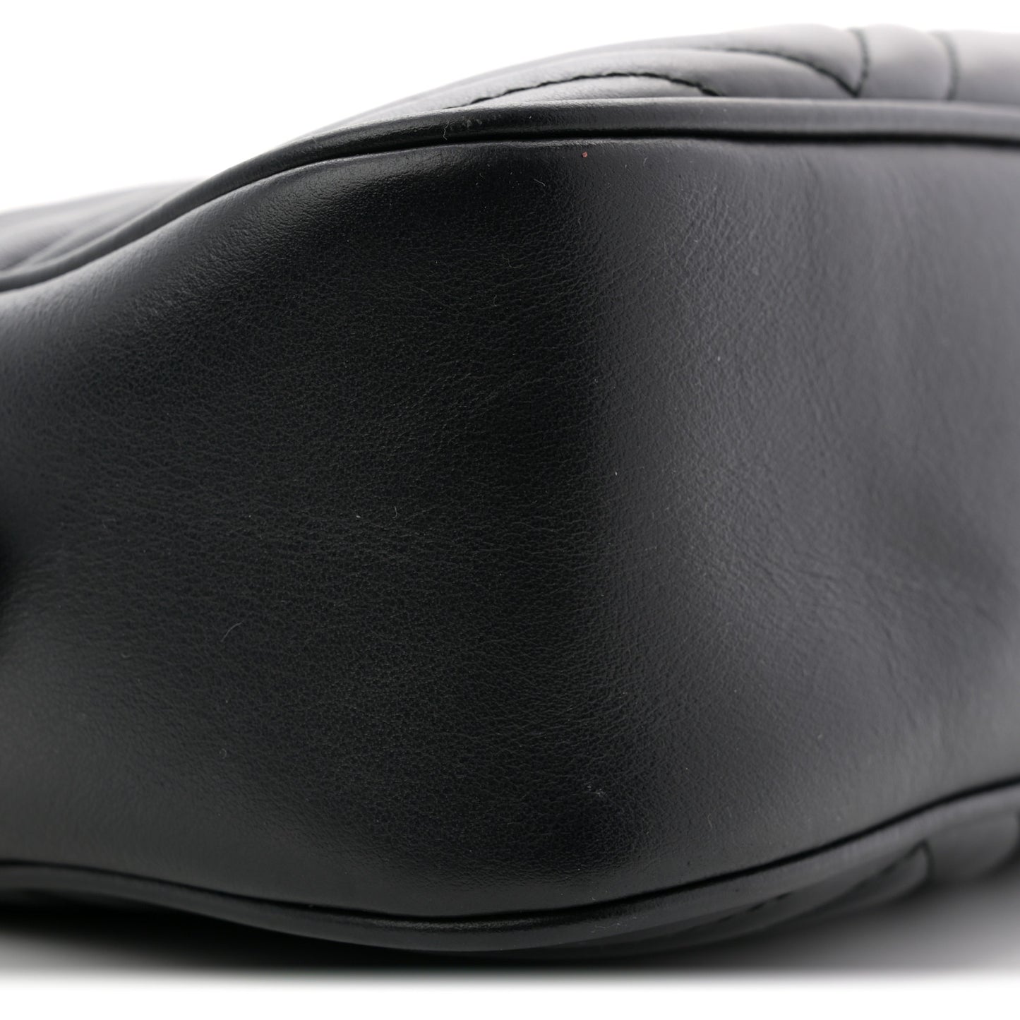 Calfskin Matelasse Small GG Marmont Chain Shoulder Bag Black