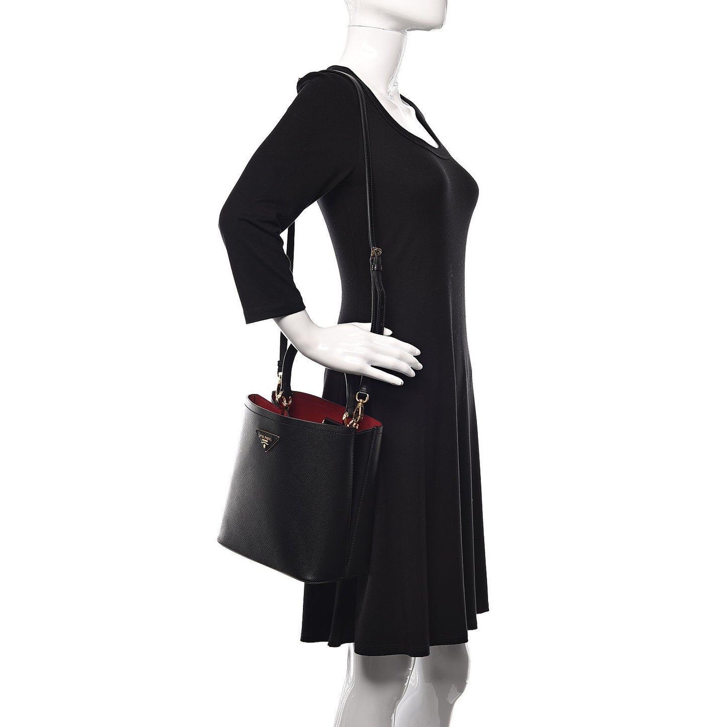 Saffiano Cuir Medium Panier Bucket Bag Black Fuoco