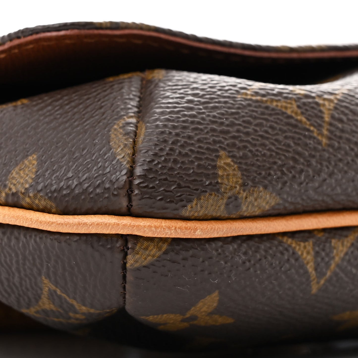 Monogram Musette Tango