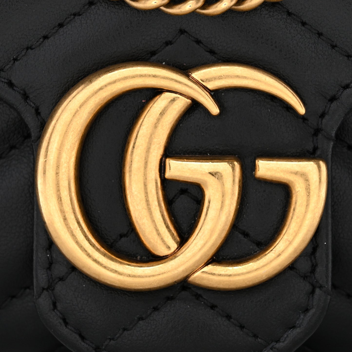 Calfskin Matelasse Super Mini GG Marmont Shoulder Bag Black