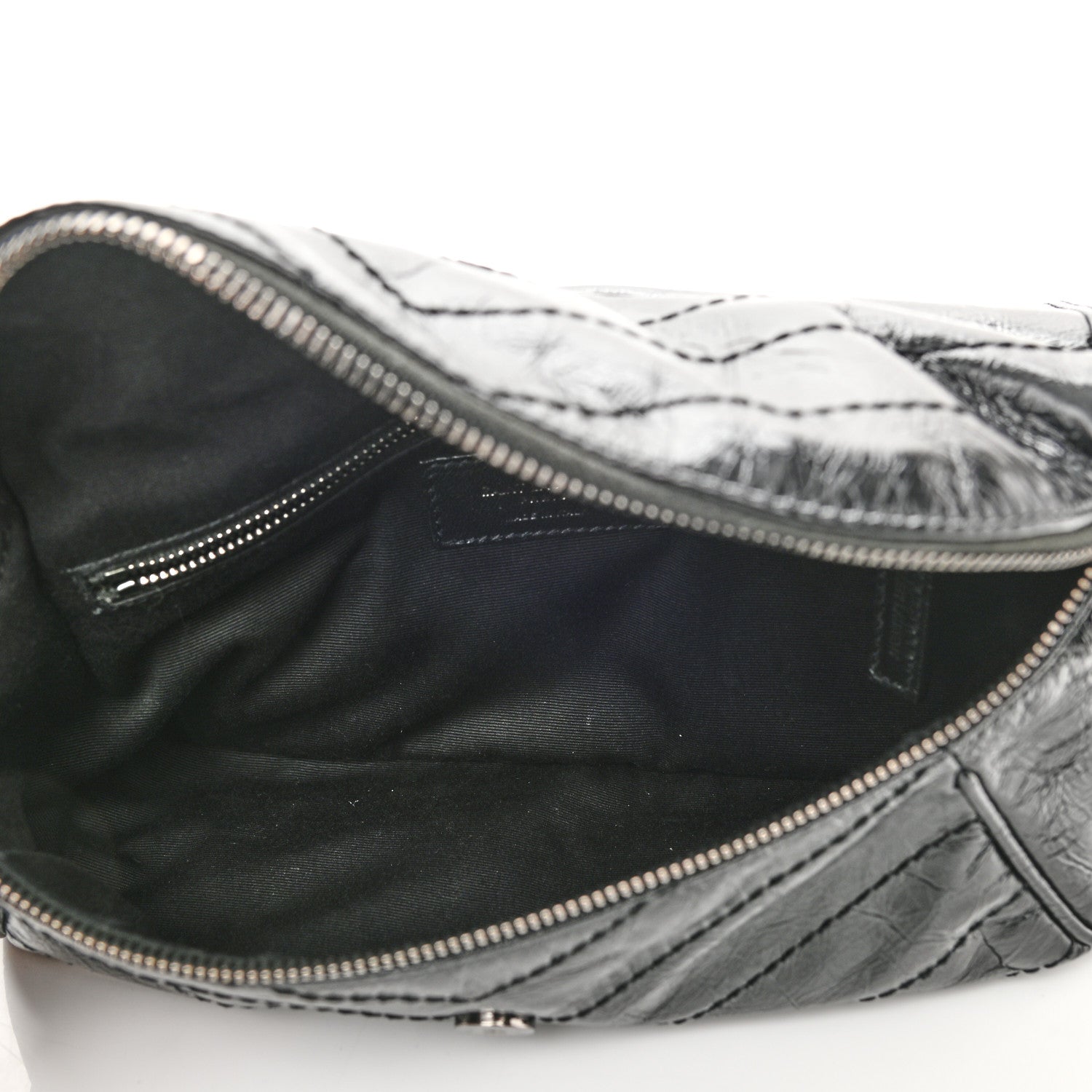 Saint Laurent Crinkled Calfskin Matelasse Monogram Niki Body Bag Black 5 of 11