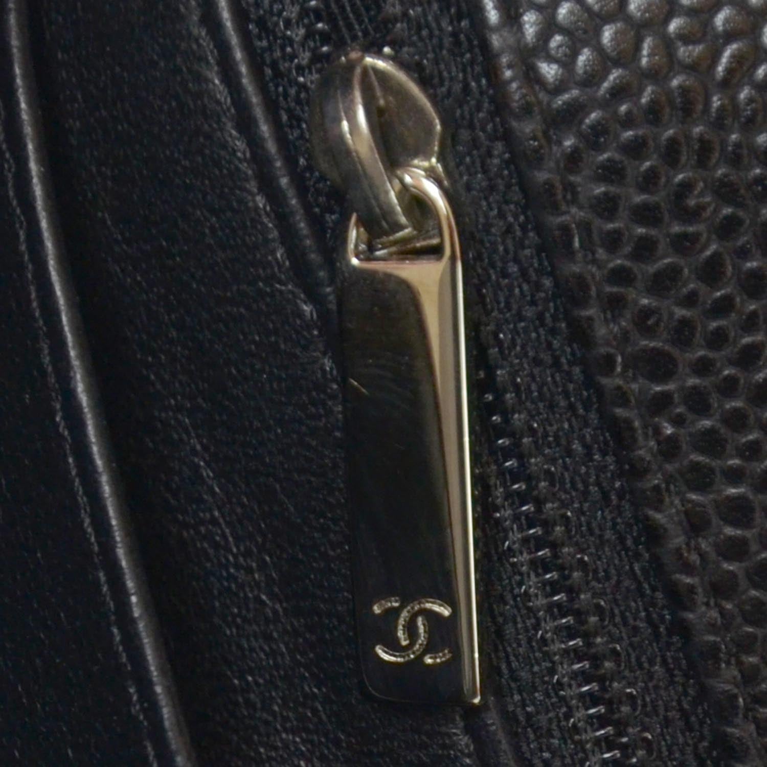 Chanel Caviar Jumbo Single Flap Black 7 of 10