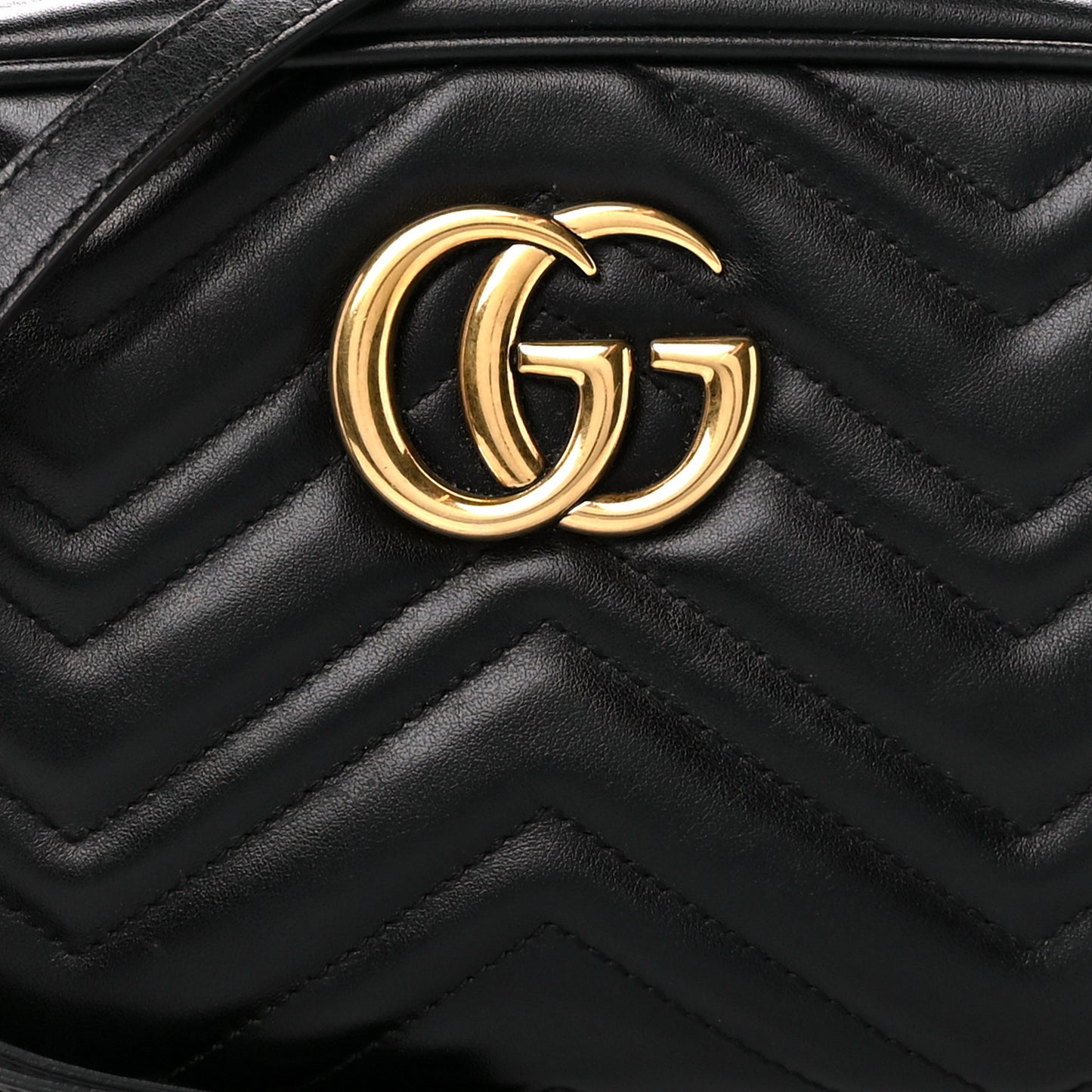 Calfskin Matelasse Small GG Marmont Chain Shoulder Bag Black