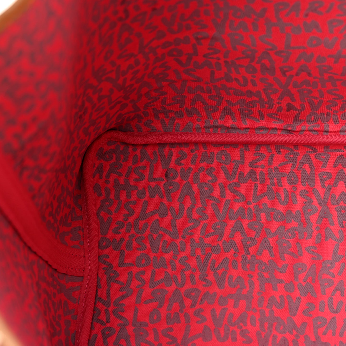 Monogram Graffiti Neverfull GM Fuchsia