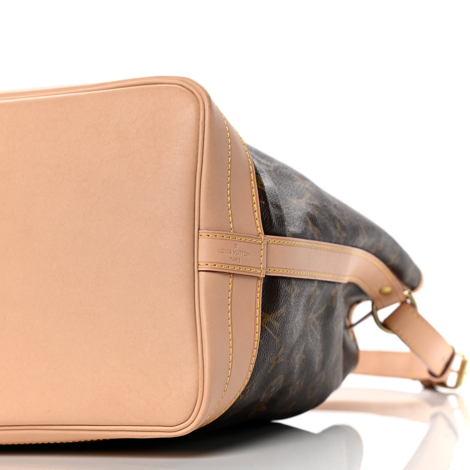 Louis Vuitton Monogram Noe 20 of 27