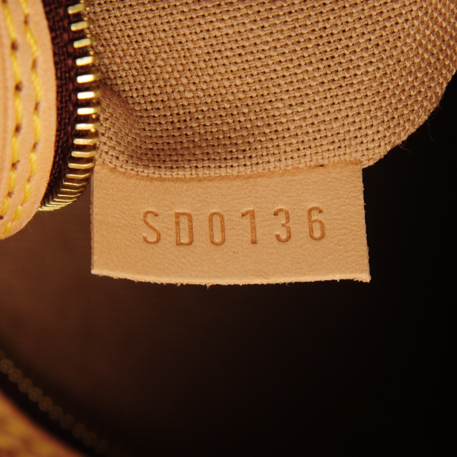 Louis Vuitton Monogram Delightful PM 8 of 8