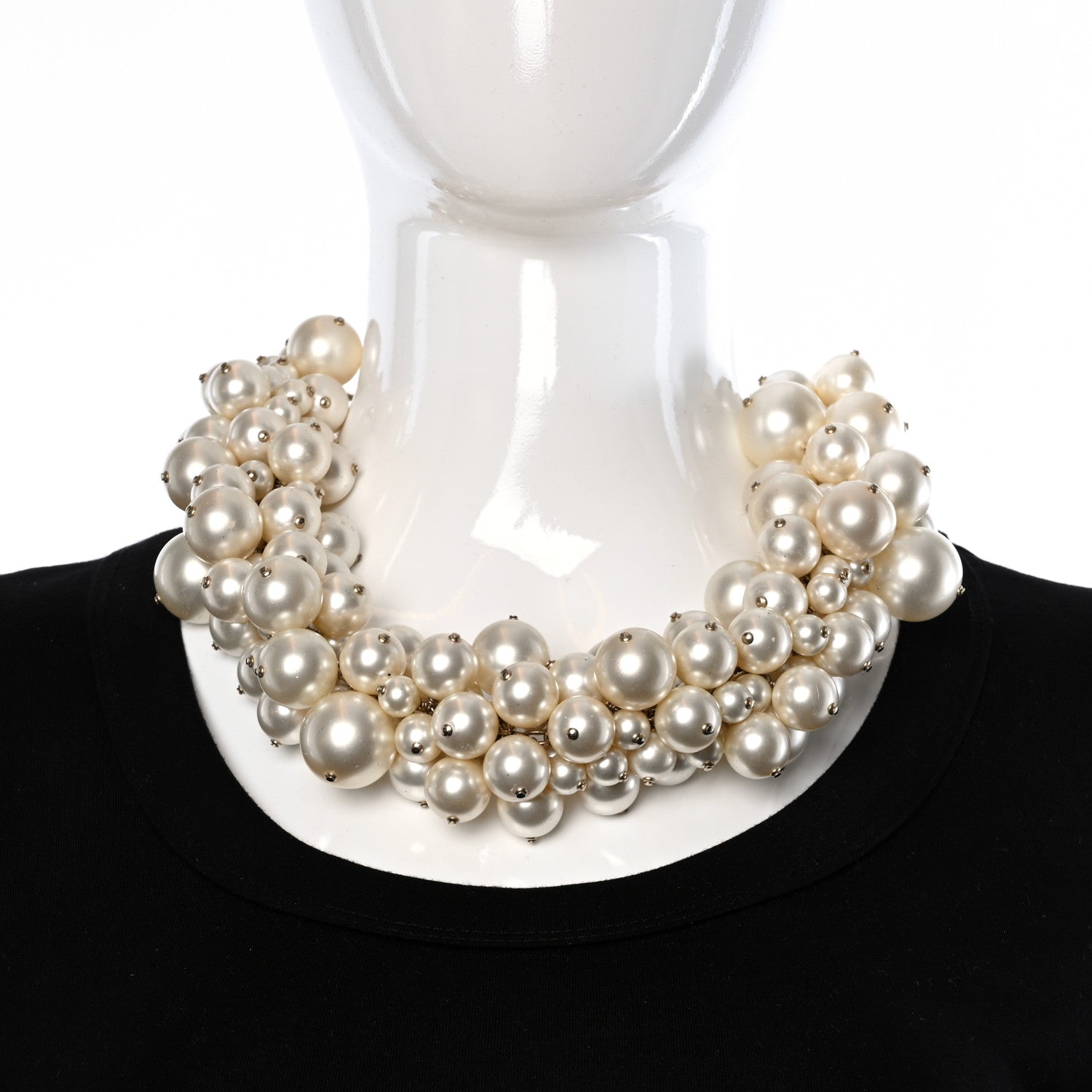 Chanel Pearl Choker Necklace Gold 3 of 4