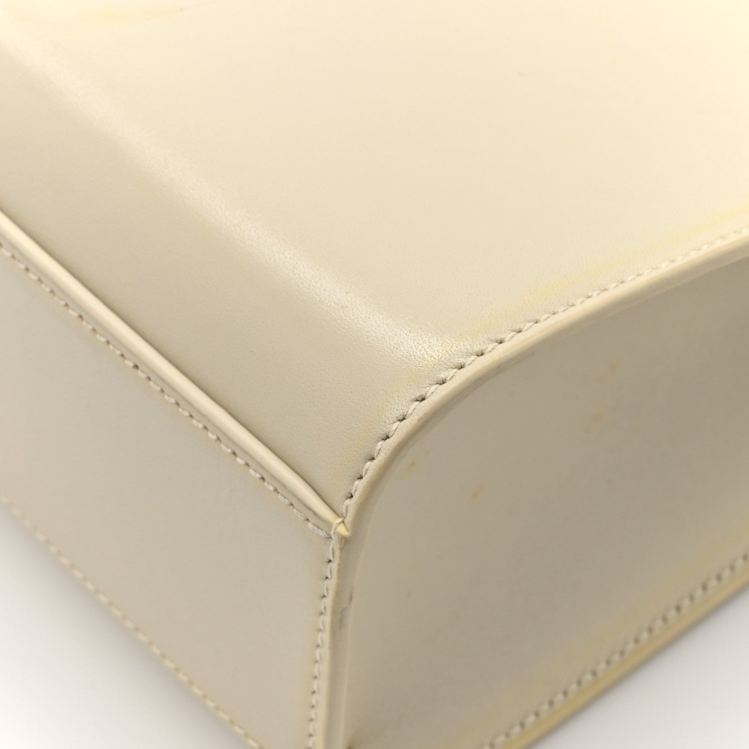 Saint Laurent Smooth Calfskin Manhattan Shoulder Bag Crema Soft 13 of 16