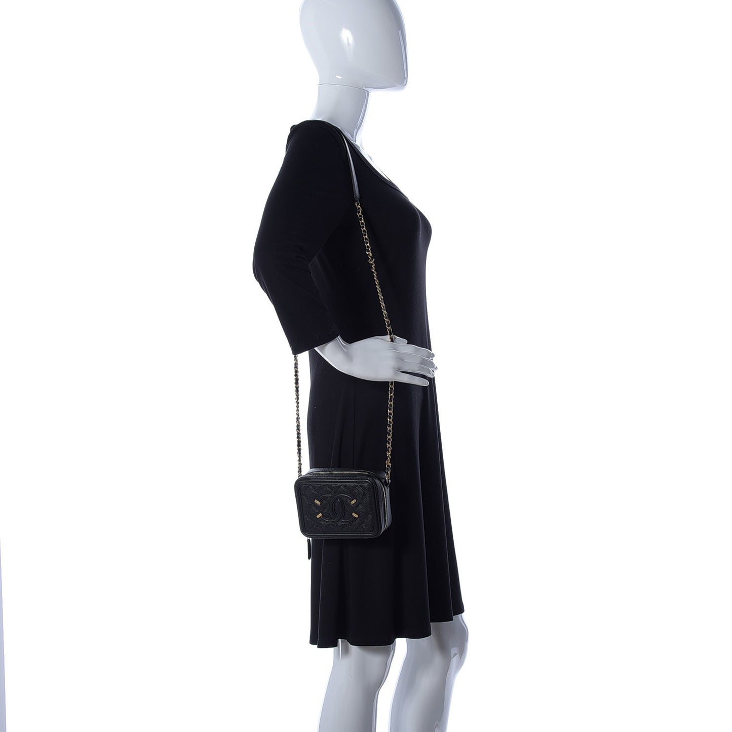 Caviar Quilted CC Filigree Vanity Clutch With Chain Black