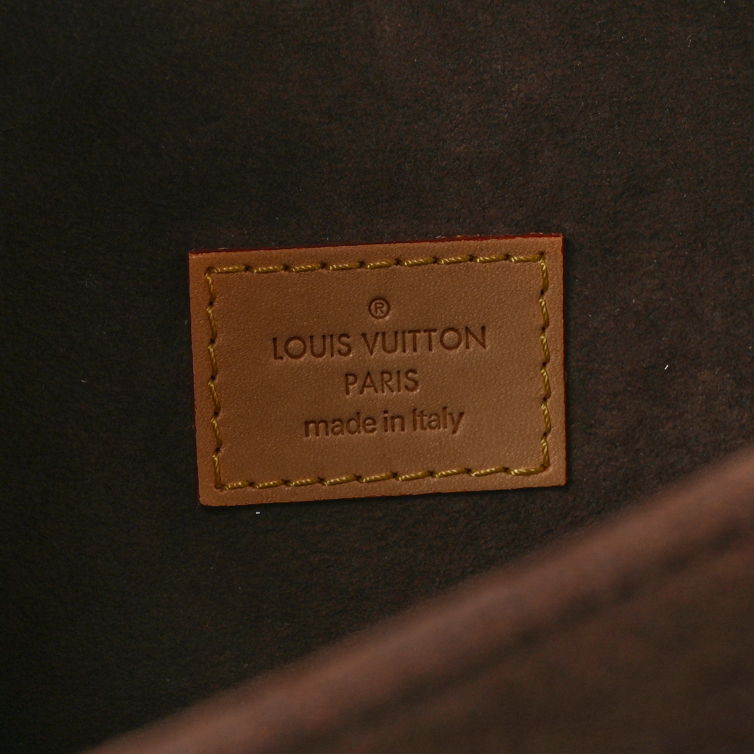 Louis Vuitton Monogram Pochette Metis 6 of 15