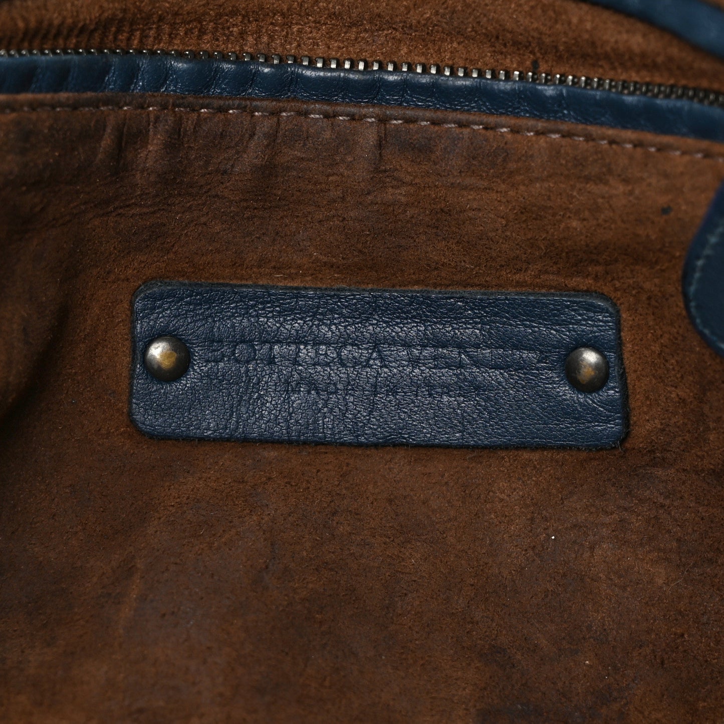 Nappa Intrecciato Nodini Crossbody Messenger Blue