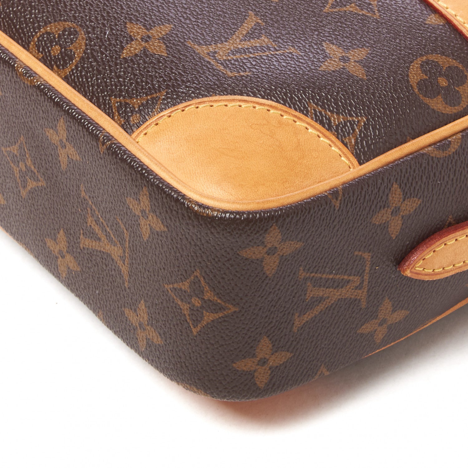 Louis Vuitton Monogram Trocadero 27 5 of 7