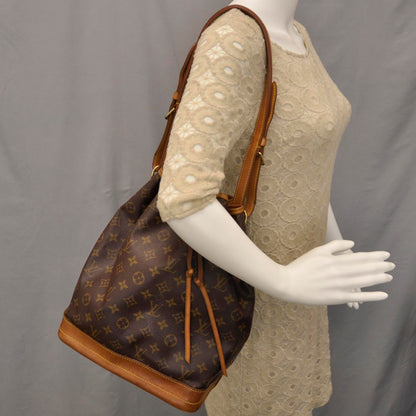 Louis Vuitton Monogram Noe 2 of 8