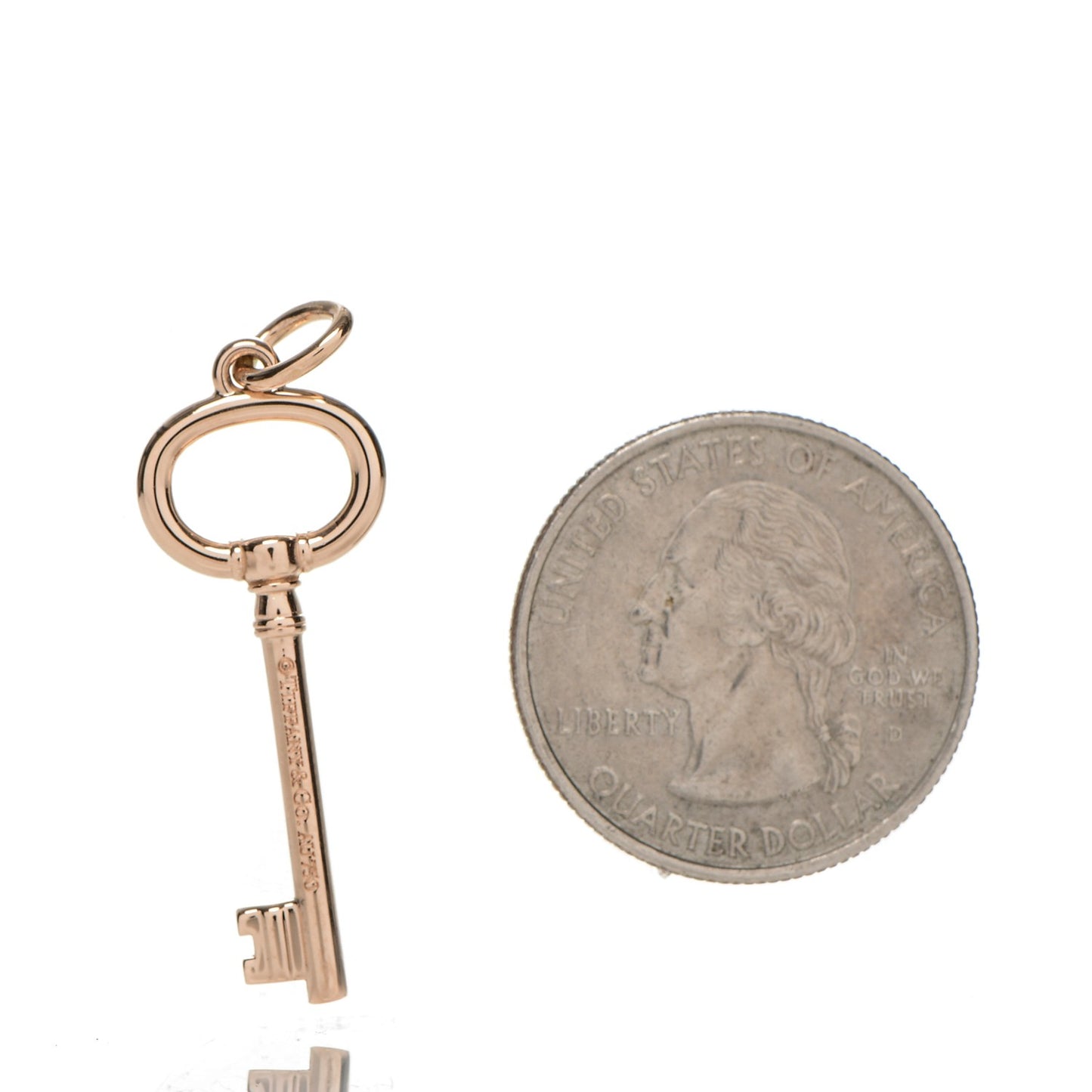 18K Rose Gold Small Oval Key Pendant