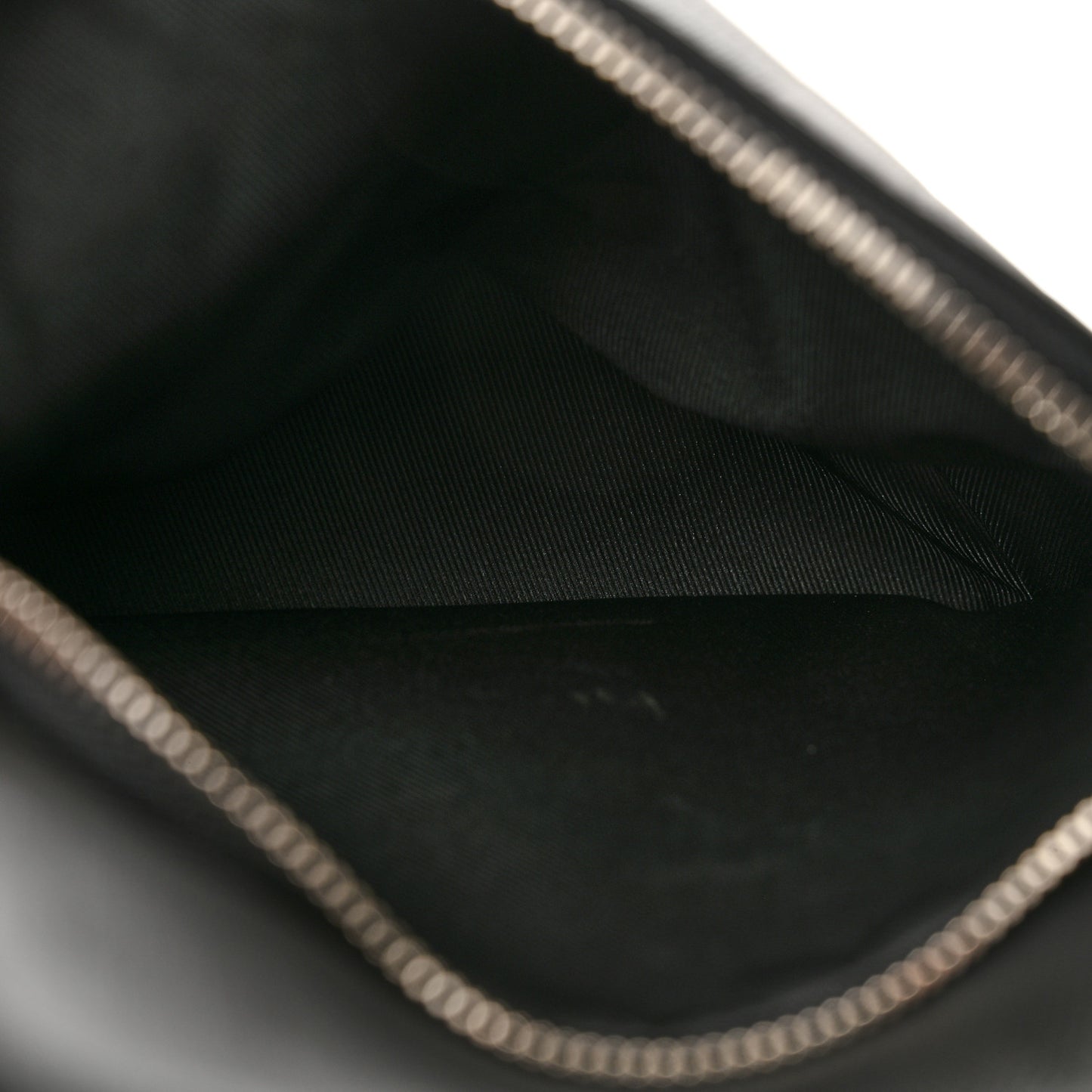 Damier Infini Avenue Sling Bag Onyx