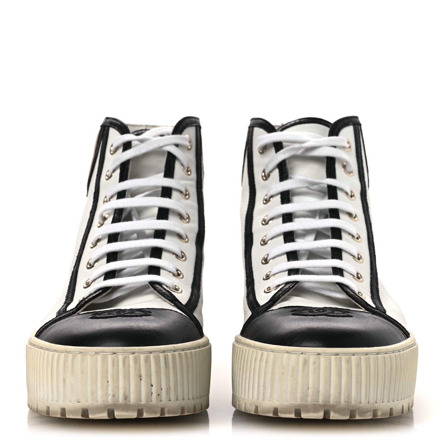 Chanel Aged Calfskin Lace Up Cap Toe Sneakers 39.5 White Gold 3 of 11