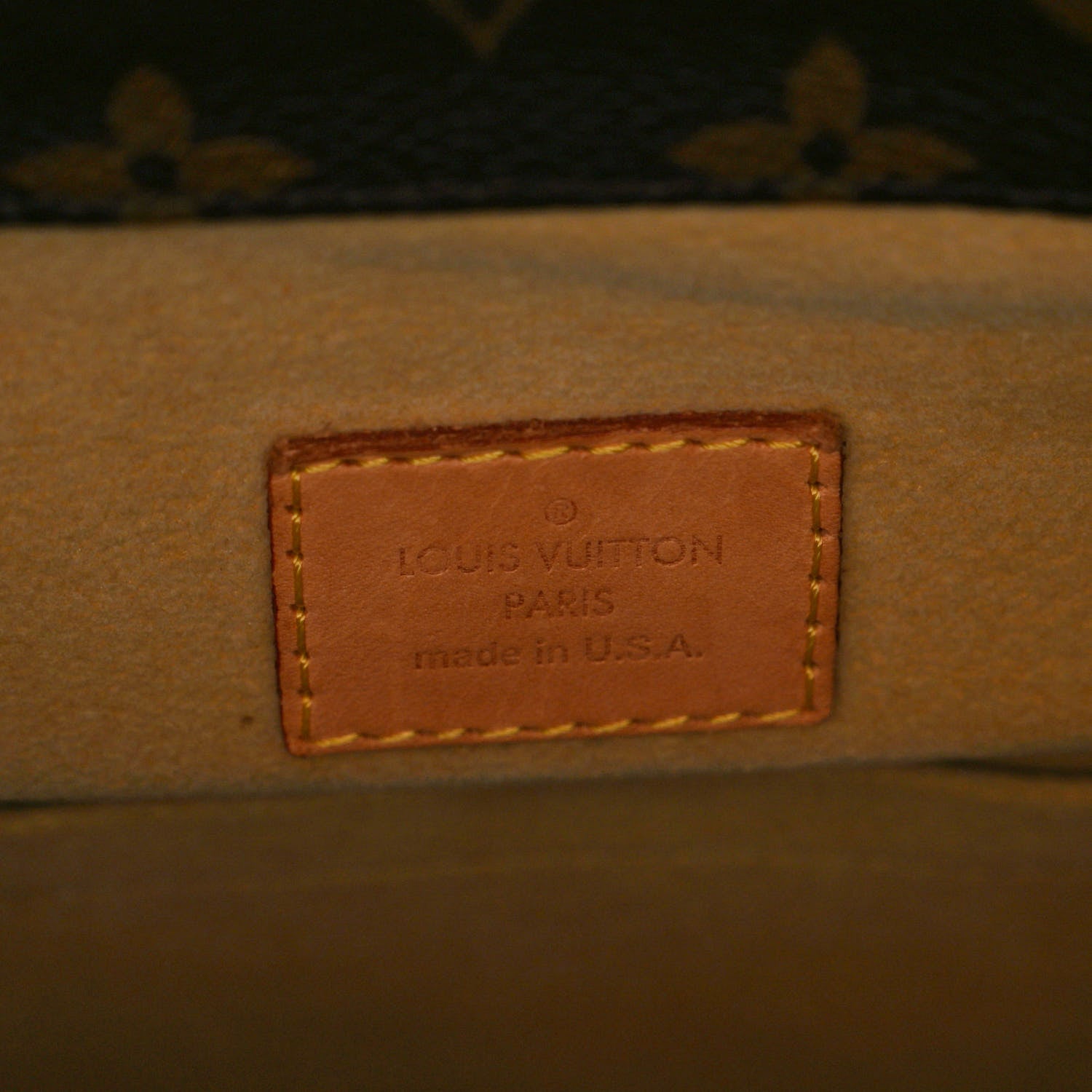 Louis Vuitton Monogram Artsy MM 6 of 9