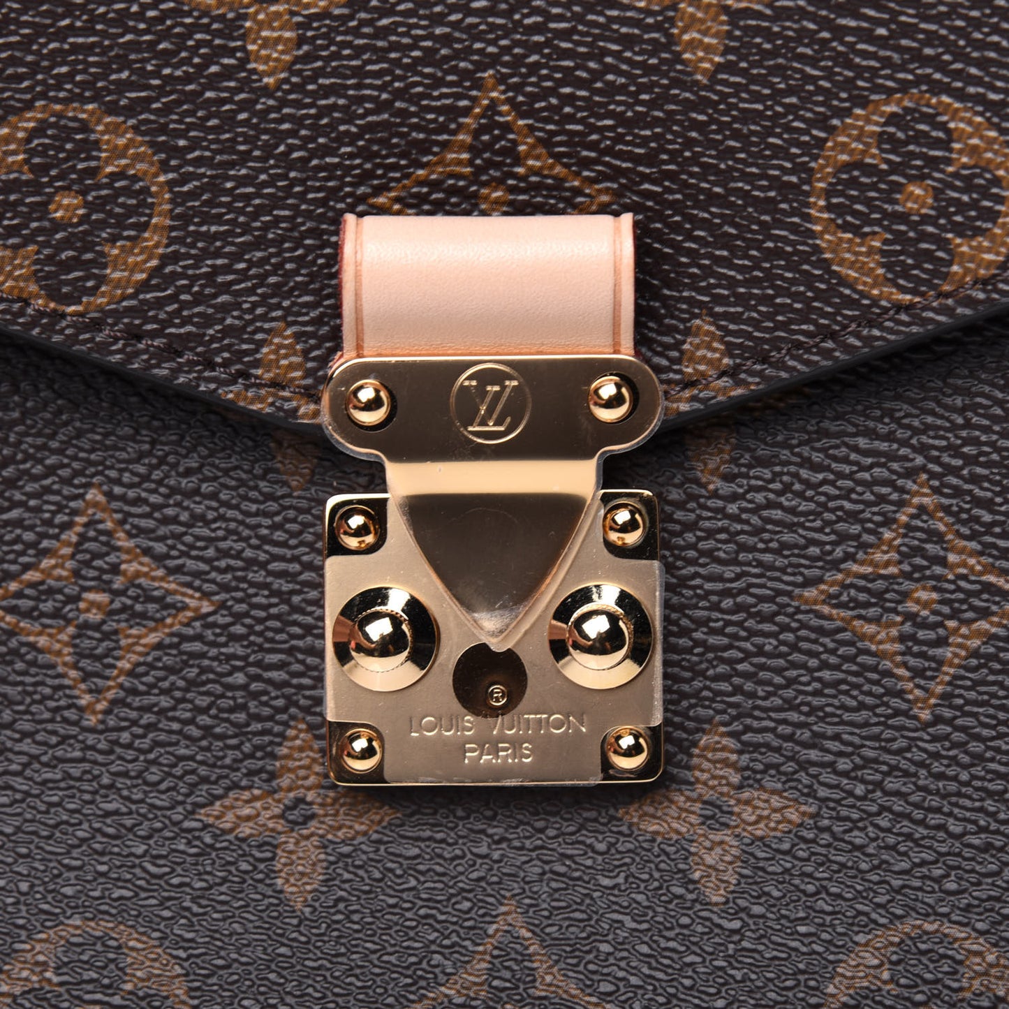 Monogram Pochette Metis
