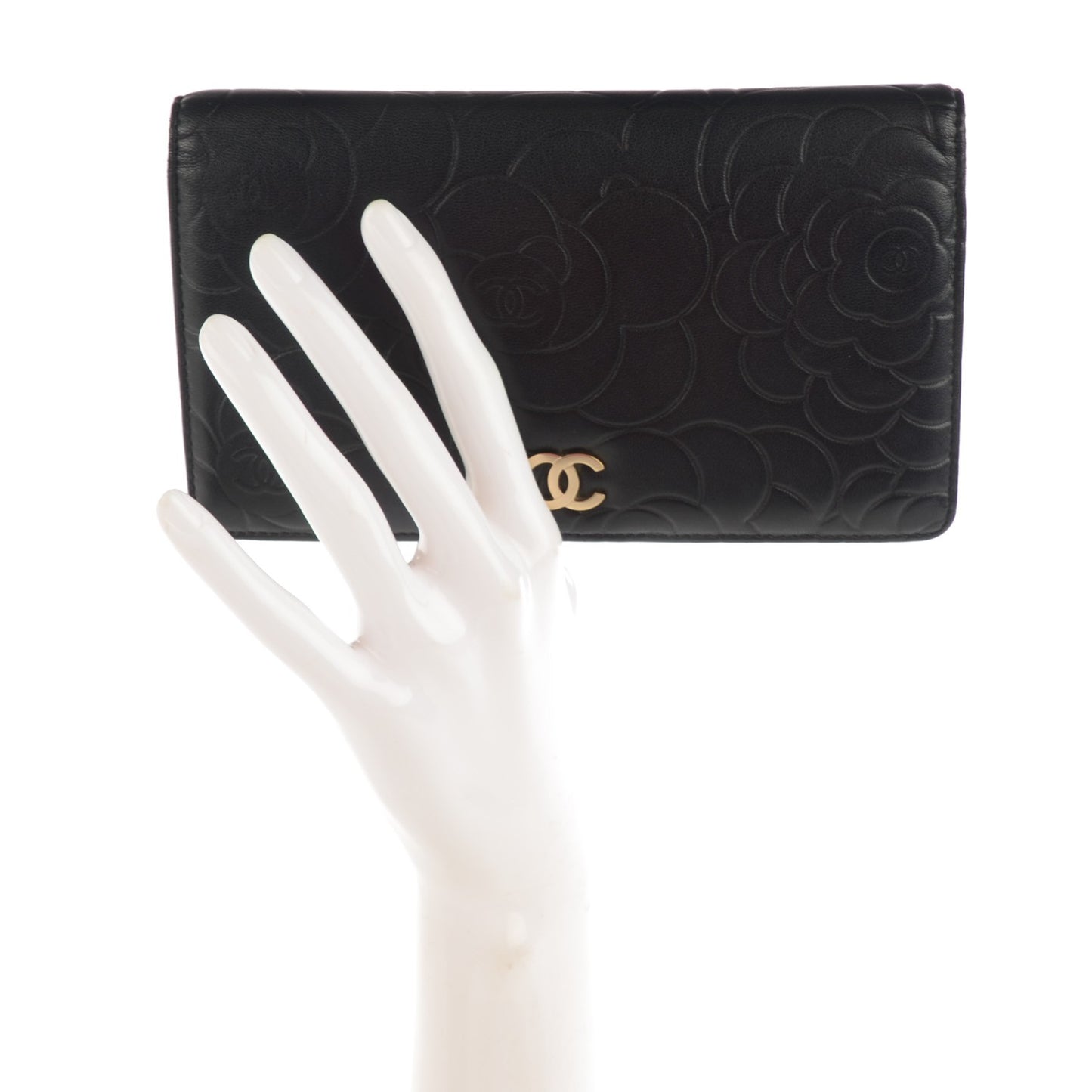 Lambskin Camellia Embossed Yen Wallet Black