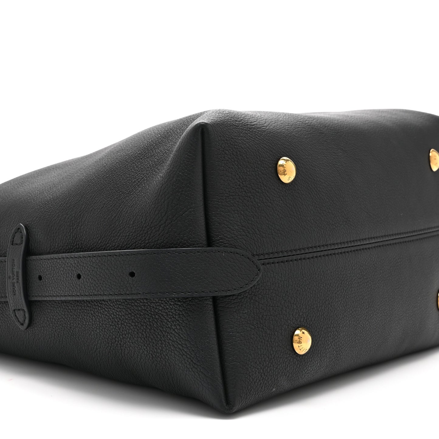 Grained Calfskin Low Key Hobo MM Black