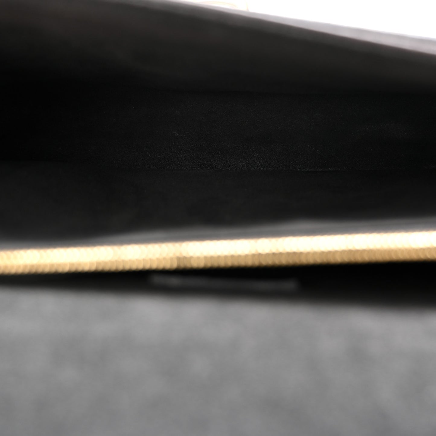 Monogram Victoire Black