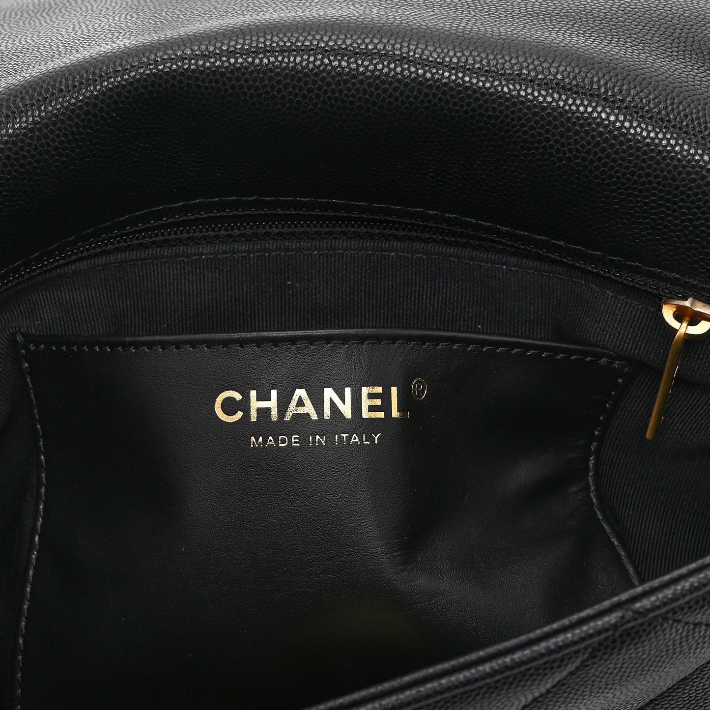 Caviar Quilted Medium Chain Flap  Black
