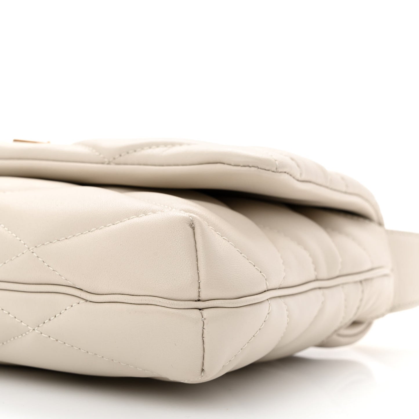 Lambskin Quilted Le 57 Diamond Shoulder Bag Crema Soft