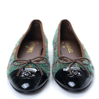 Chanel Tweed Patent Cap Toe Ballerina Flats 36.5 Green Black 2 of 8