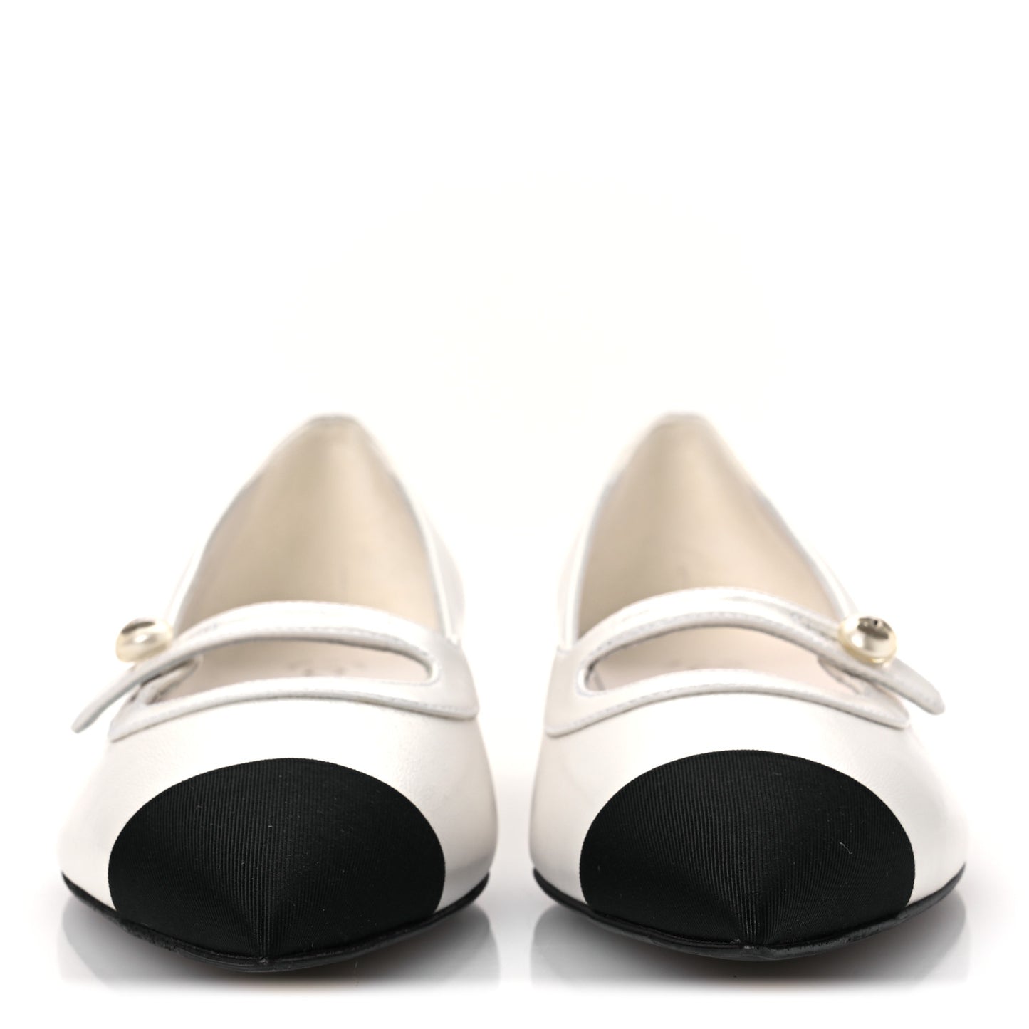 Shiny Lambskin Grosgrain Pearl Mary Janes Flats 39.5 White Black