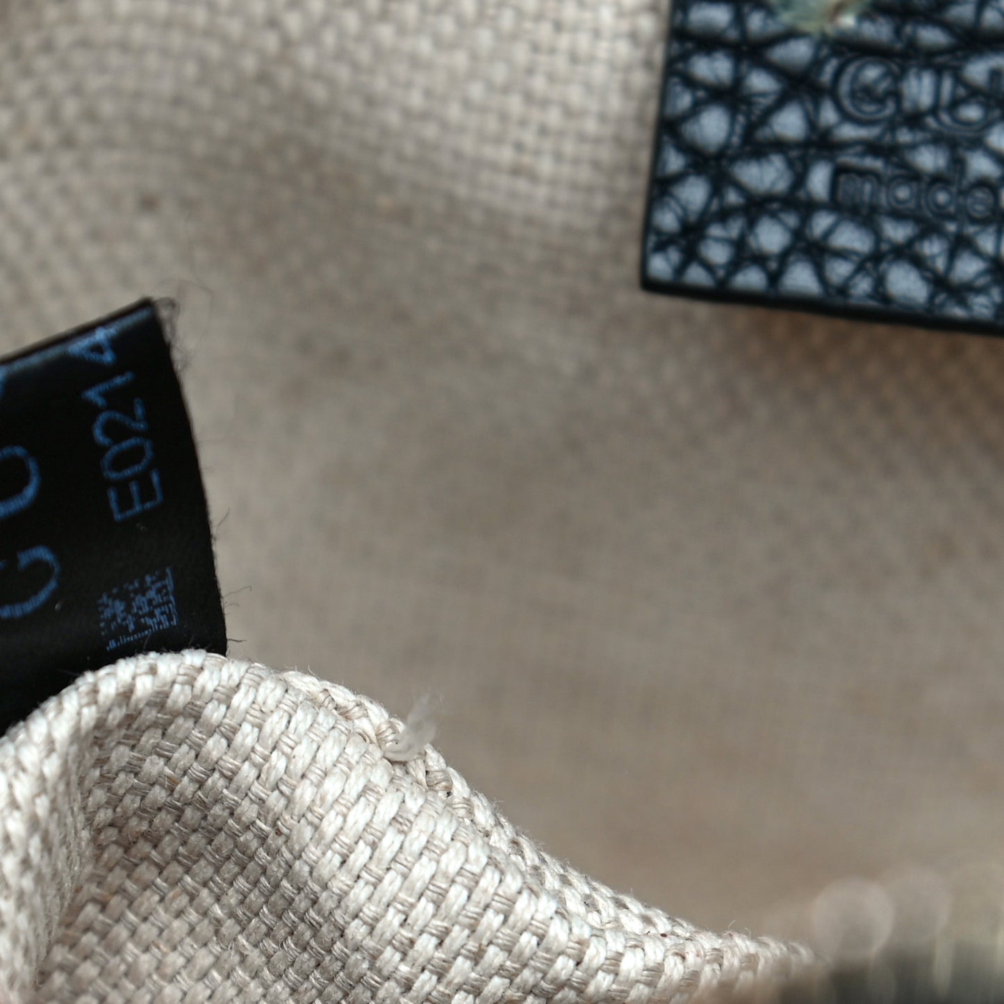 Pebbled Calfskin Small Soho Disco Bag Black