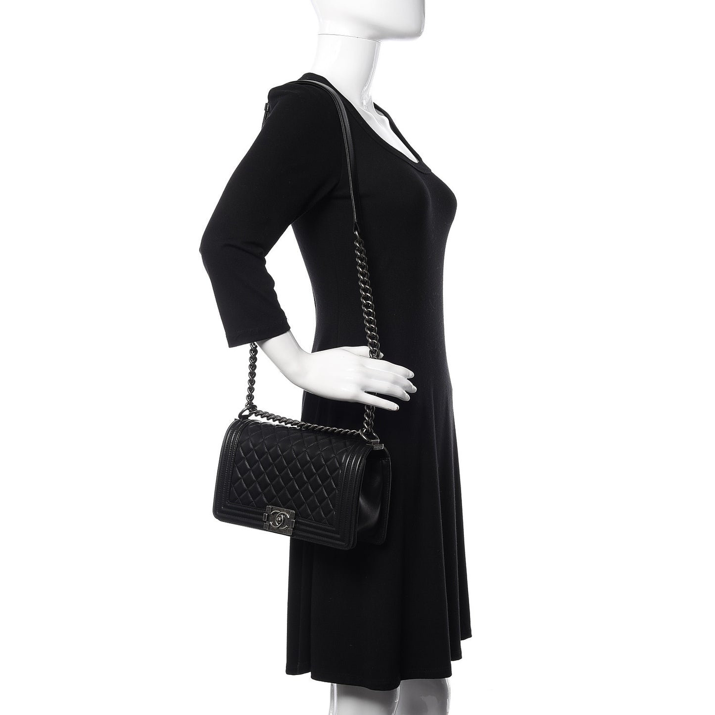 Lambskin Quilted Medium Boy Flap Black