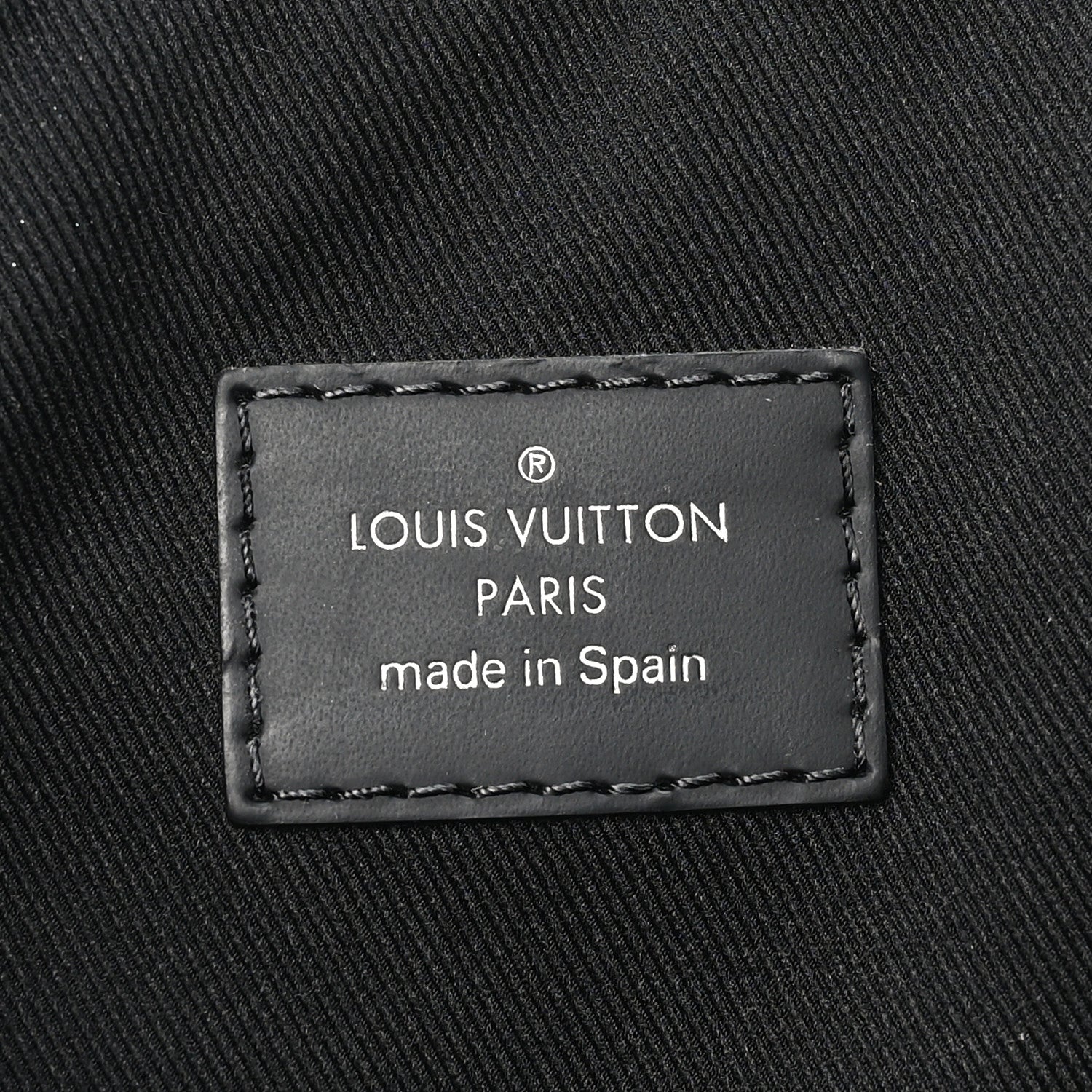 Louis Vuitton Monogram Eclipse District MM 6 of 9