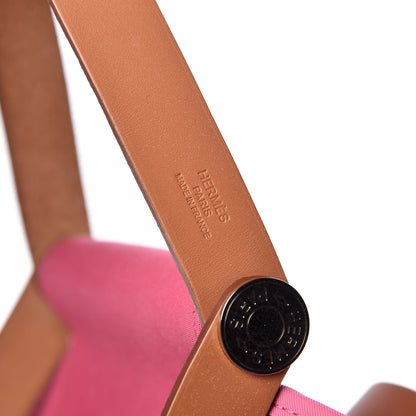 Hermes Toile Cabag 39 Rose Lipstick 10 of 18