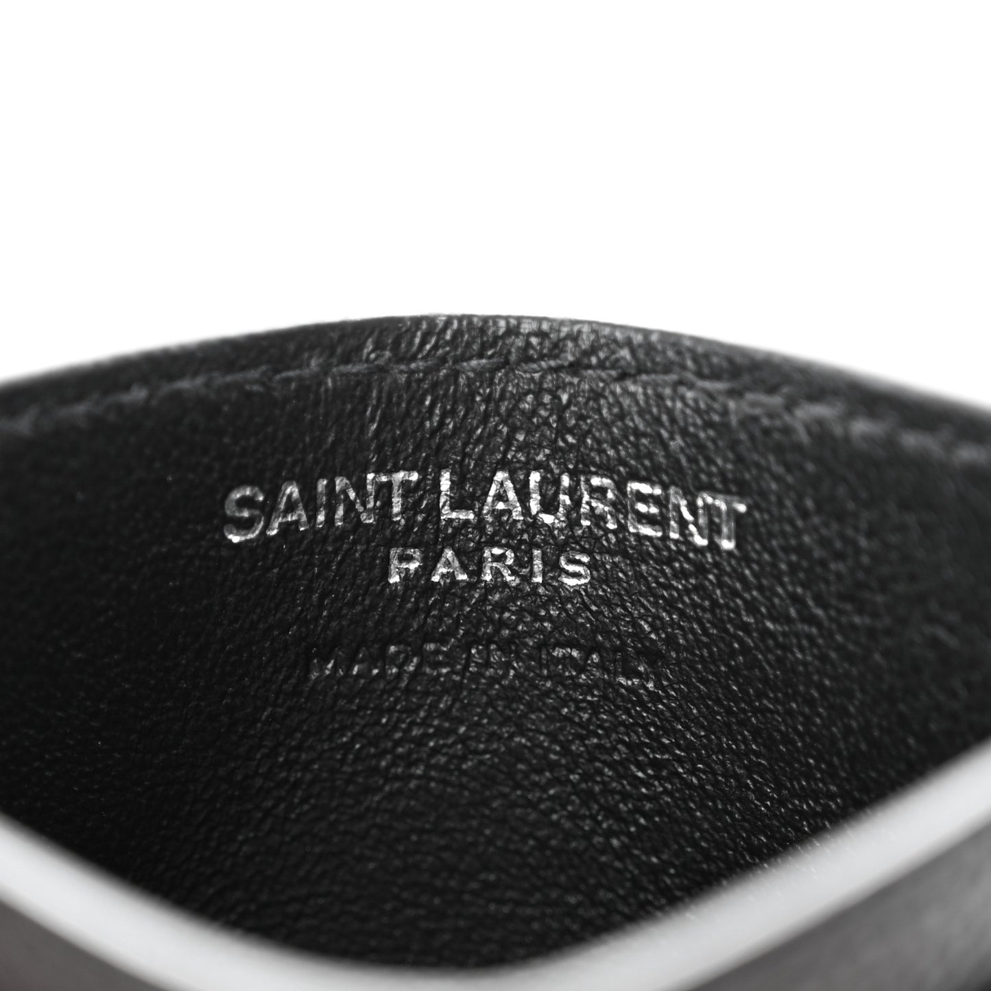 Grain De Poudre Matelasse Chevron Monogram Credit Card Case Black