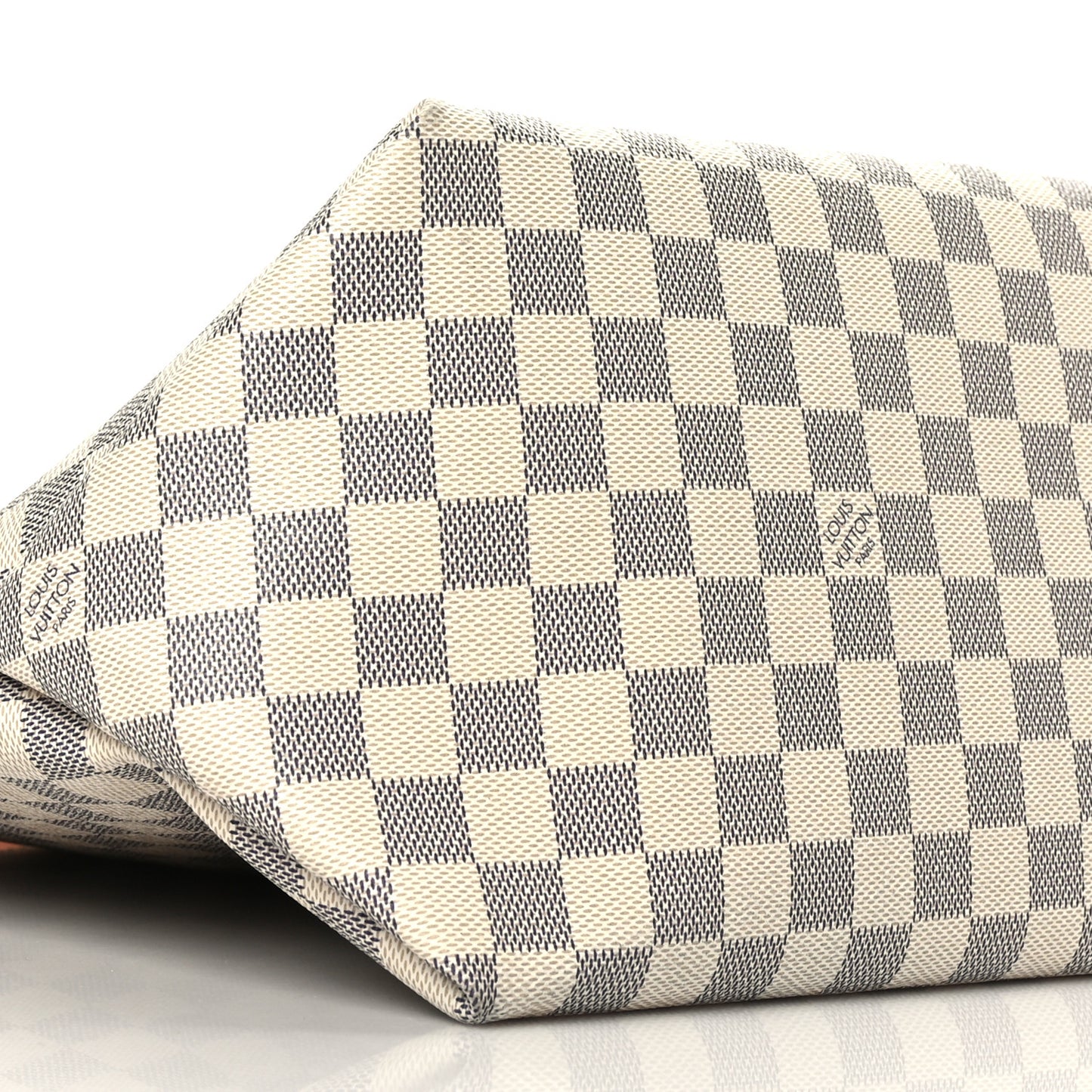 Damier Azur Beaubourg Hobo MM