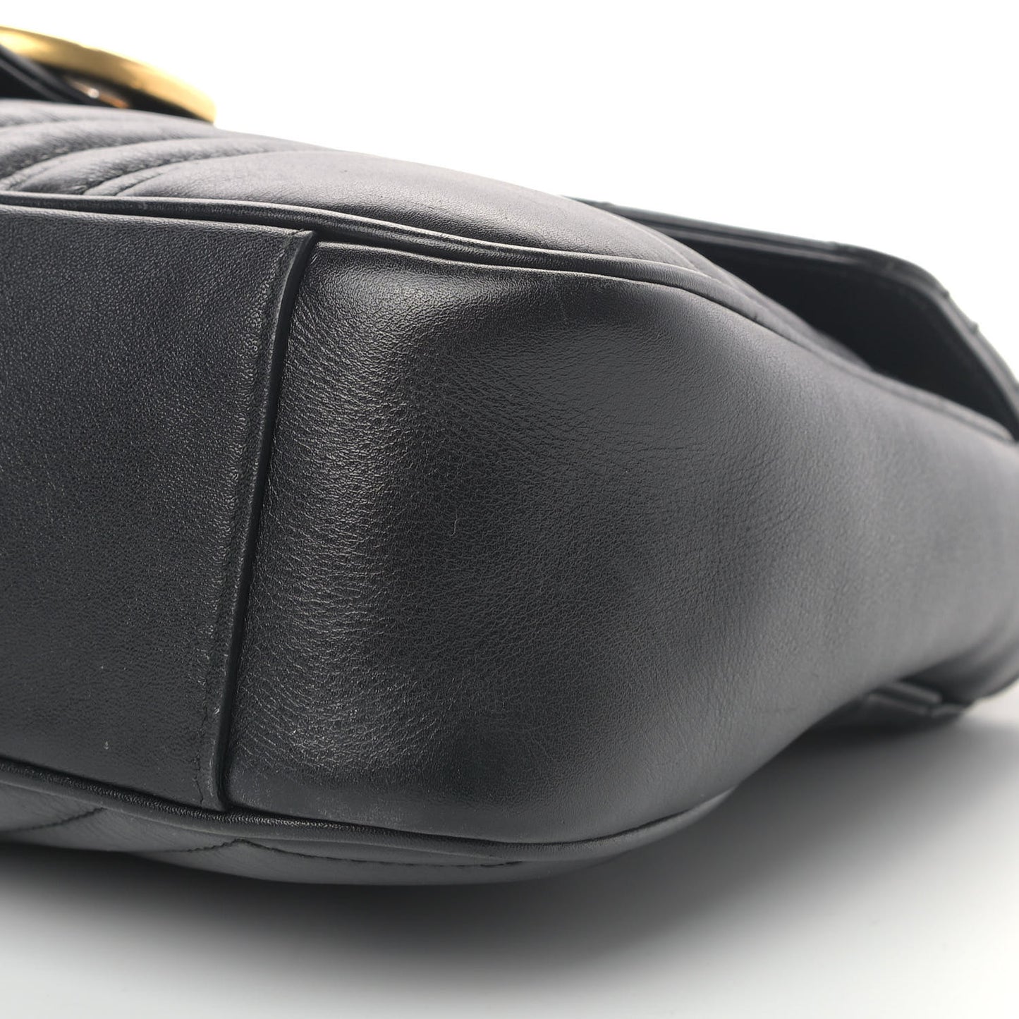 Calfskin Matelasse Medium GG Marmont Shoulder Bag Black