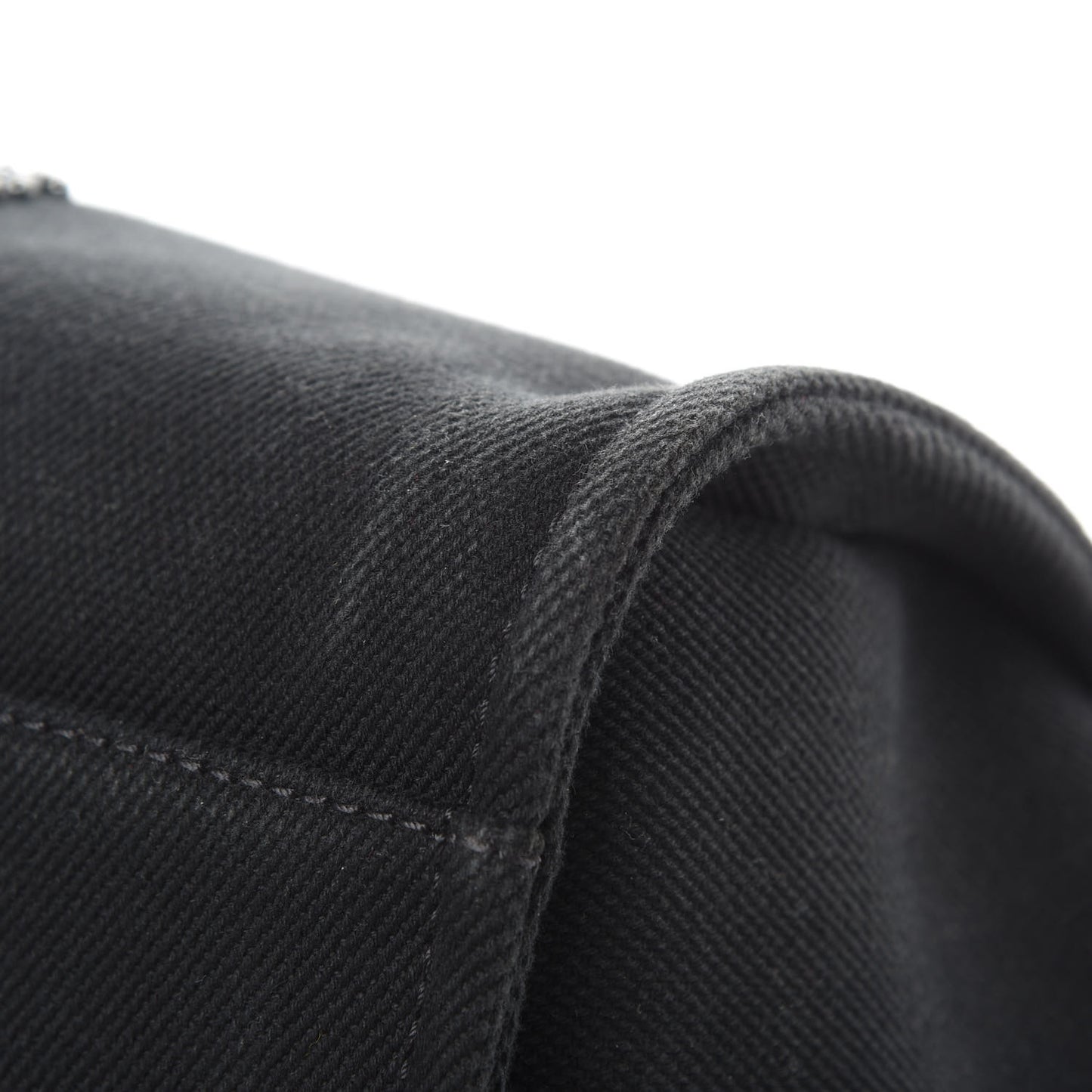 Canvas Pearl Medium Deauville Tote Black