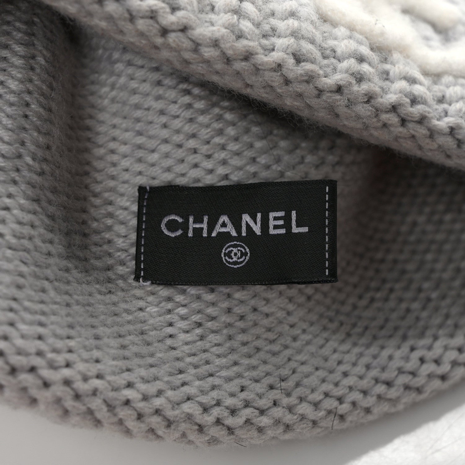 Chanel Wool Cashmere Silk CC Beanie Hat Light Grey White 5 of 6