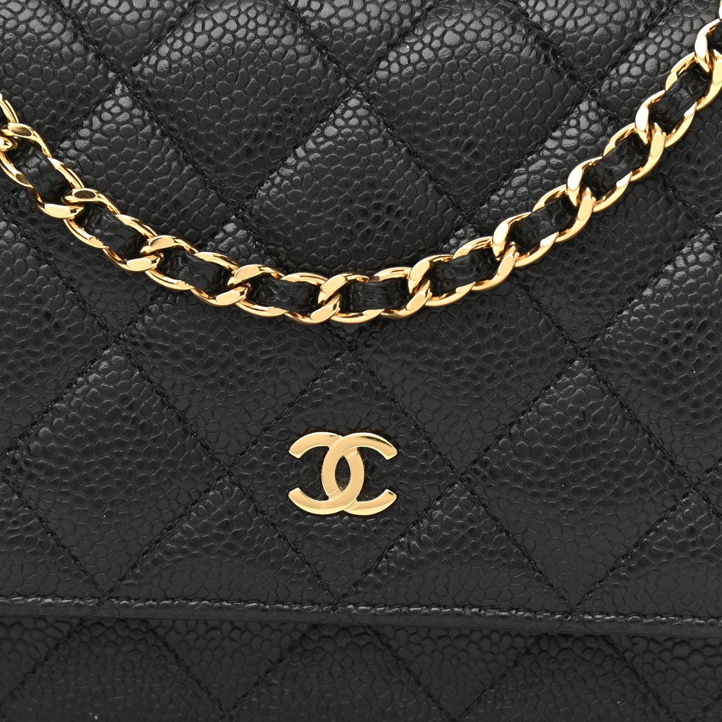 Caviar Quilted Wallet On Chain WOC Black