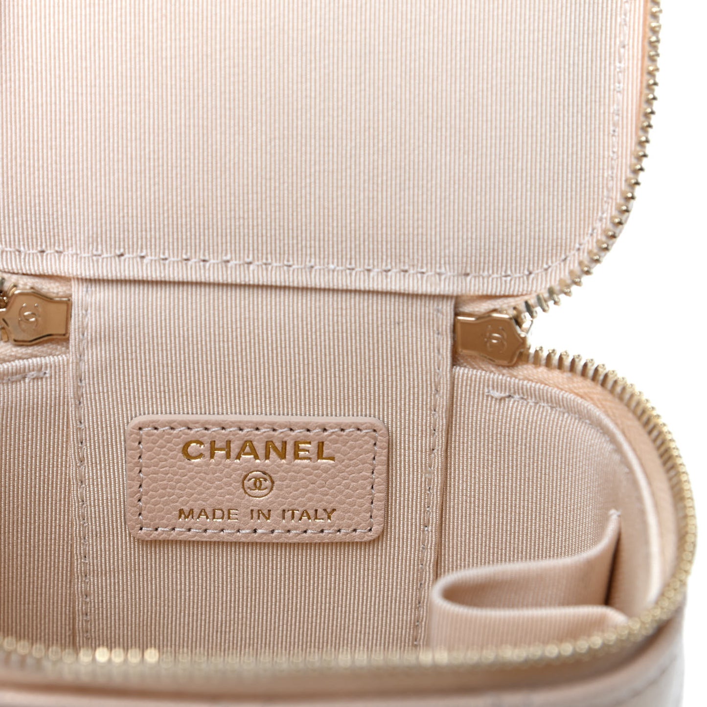 Iridescent Caviar Quilted Mini Pearl On Top Vanity Case With Chain Beige