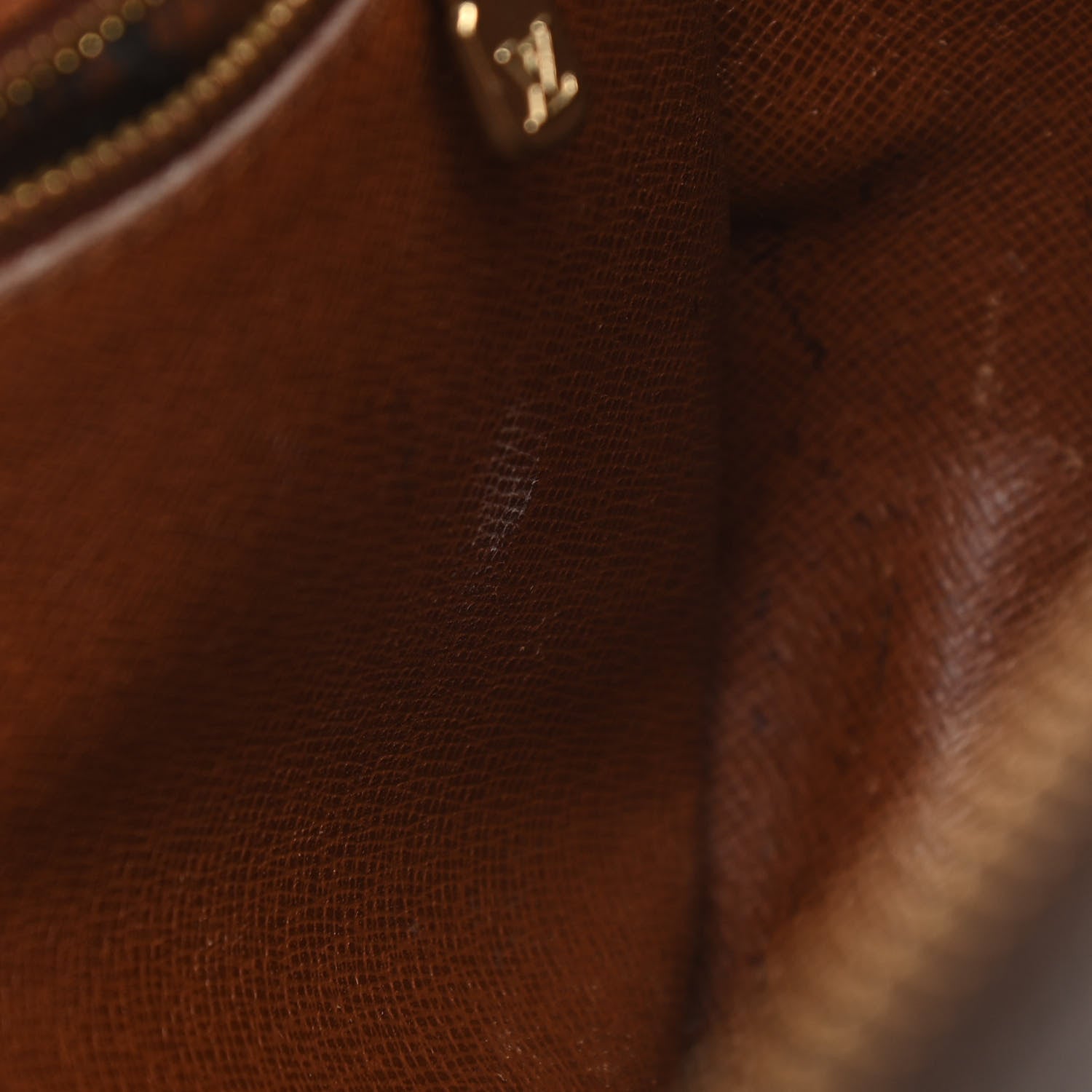 Louis Vuitton Monogram Jeune Fille 16 of 26