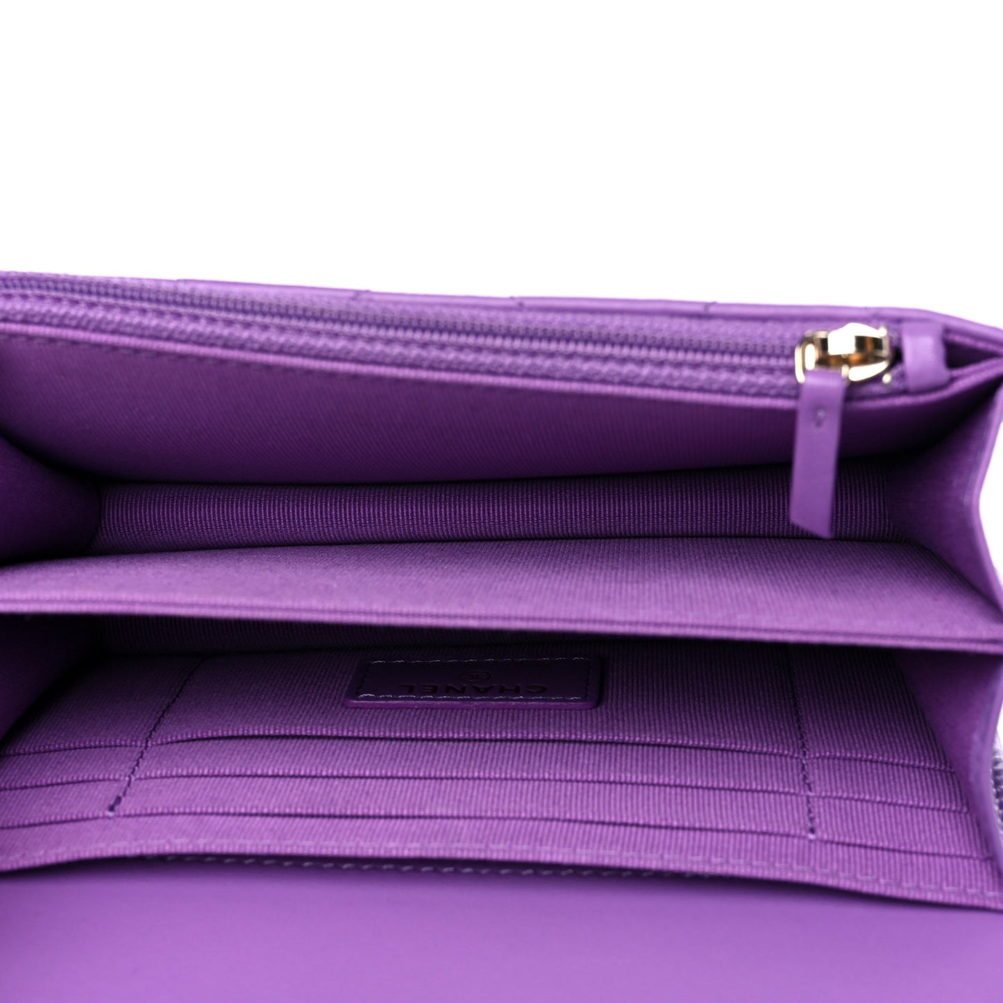 Lambskin Enamel Quilted Pending CC Clutch With Chain Purple