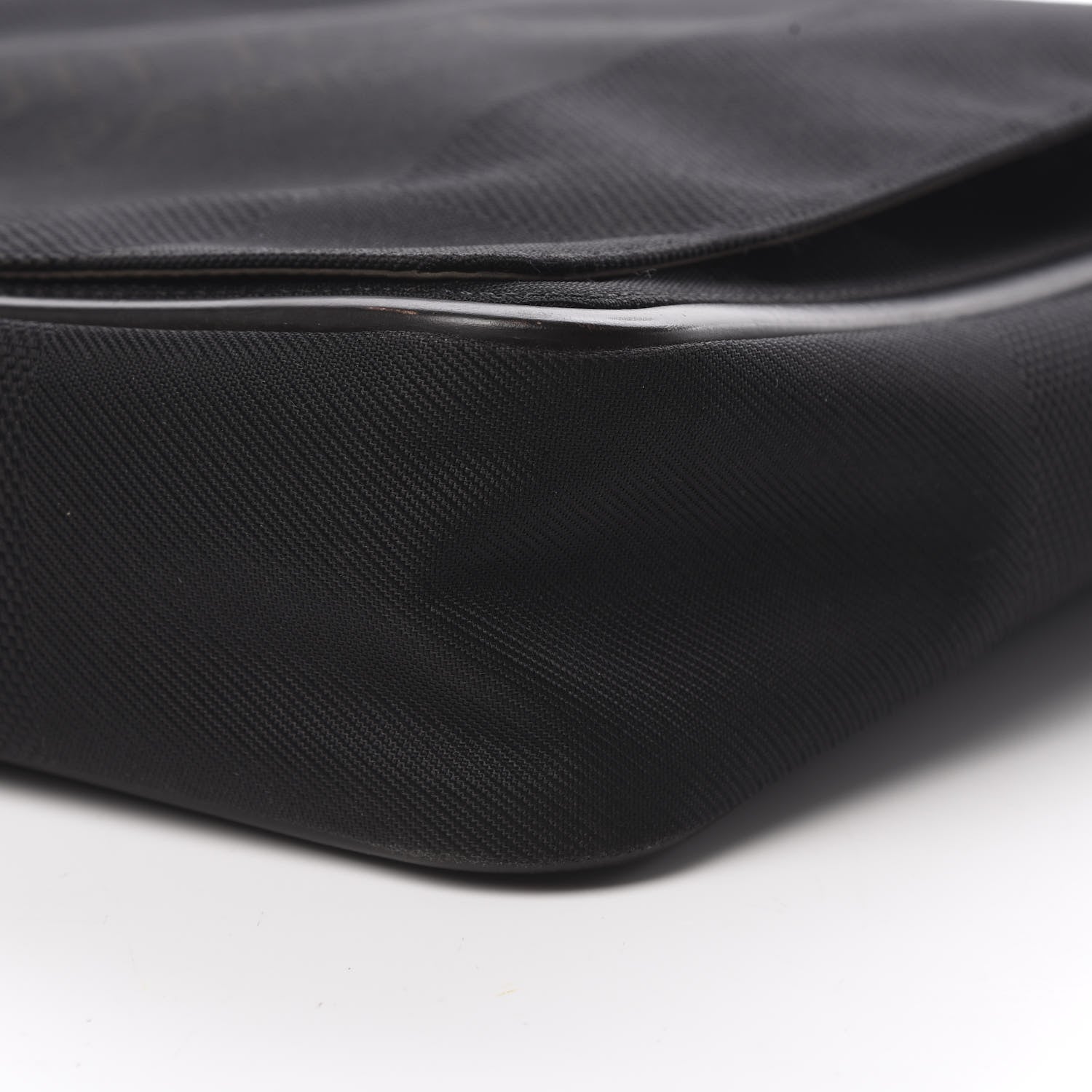 Louis Vuitton Damier Geant Messenger Bag Black 10 of 19
