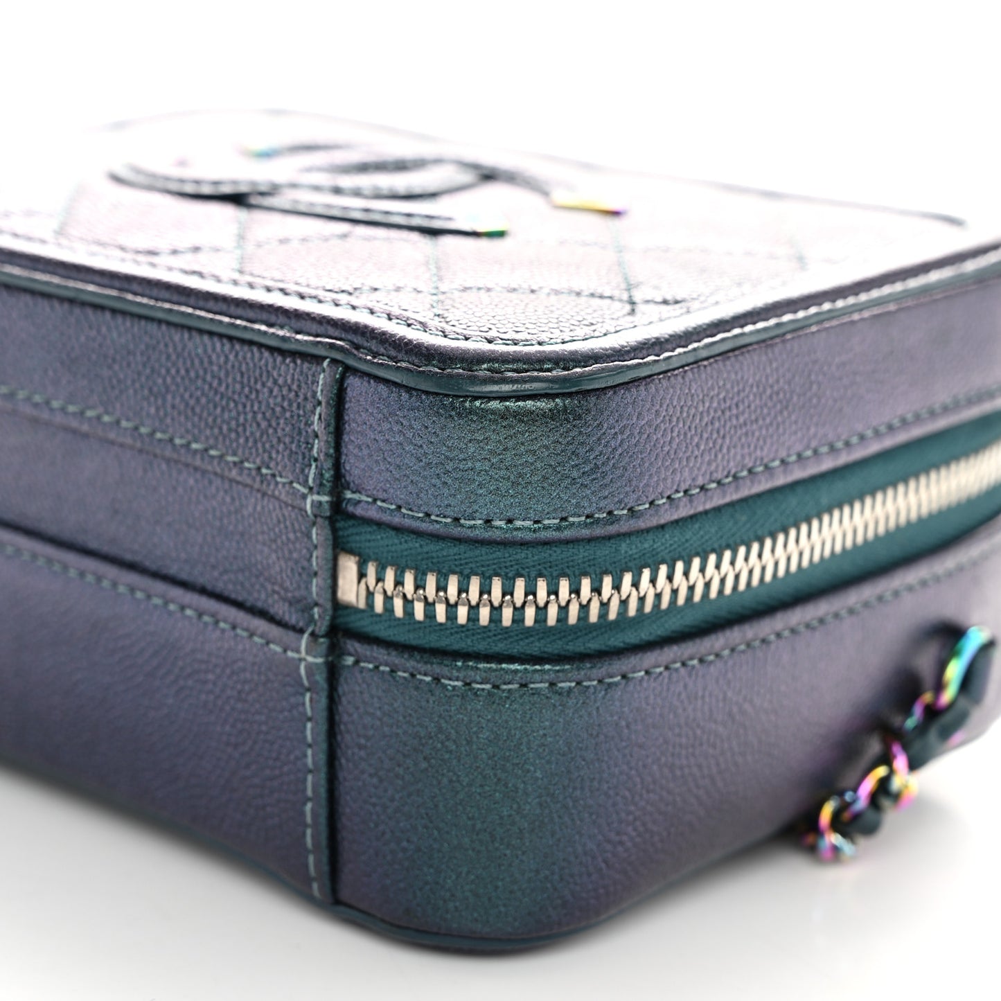 Iridescent Caviar Quilted Small CC Filigree Vanity Case Dark Turquoise