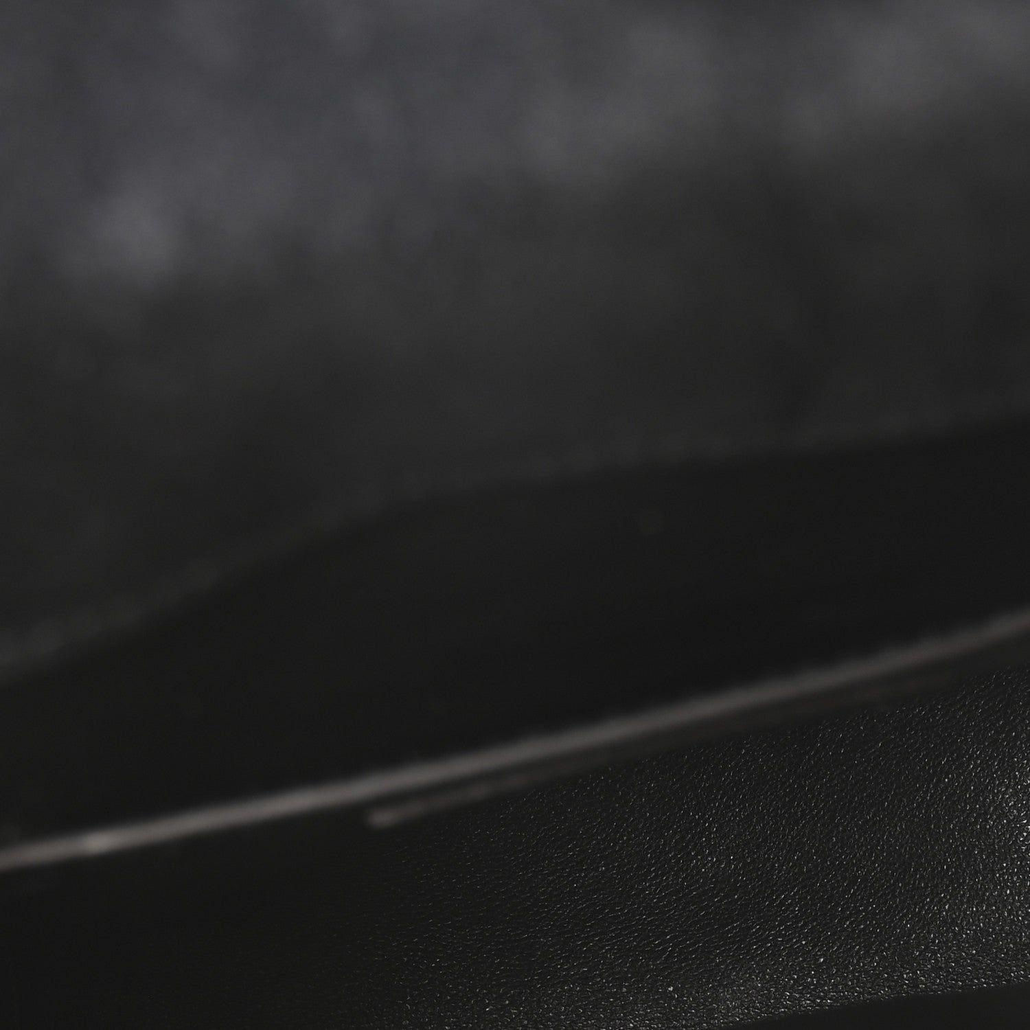 Saint Laurent Patent Calfskin Matelasse Monogram Small Vicky Chain Bag Black 5 of 10