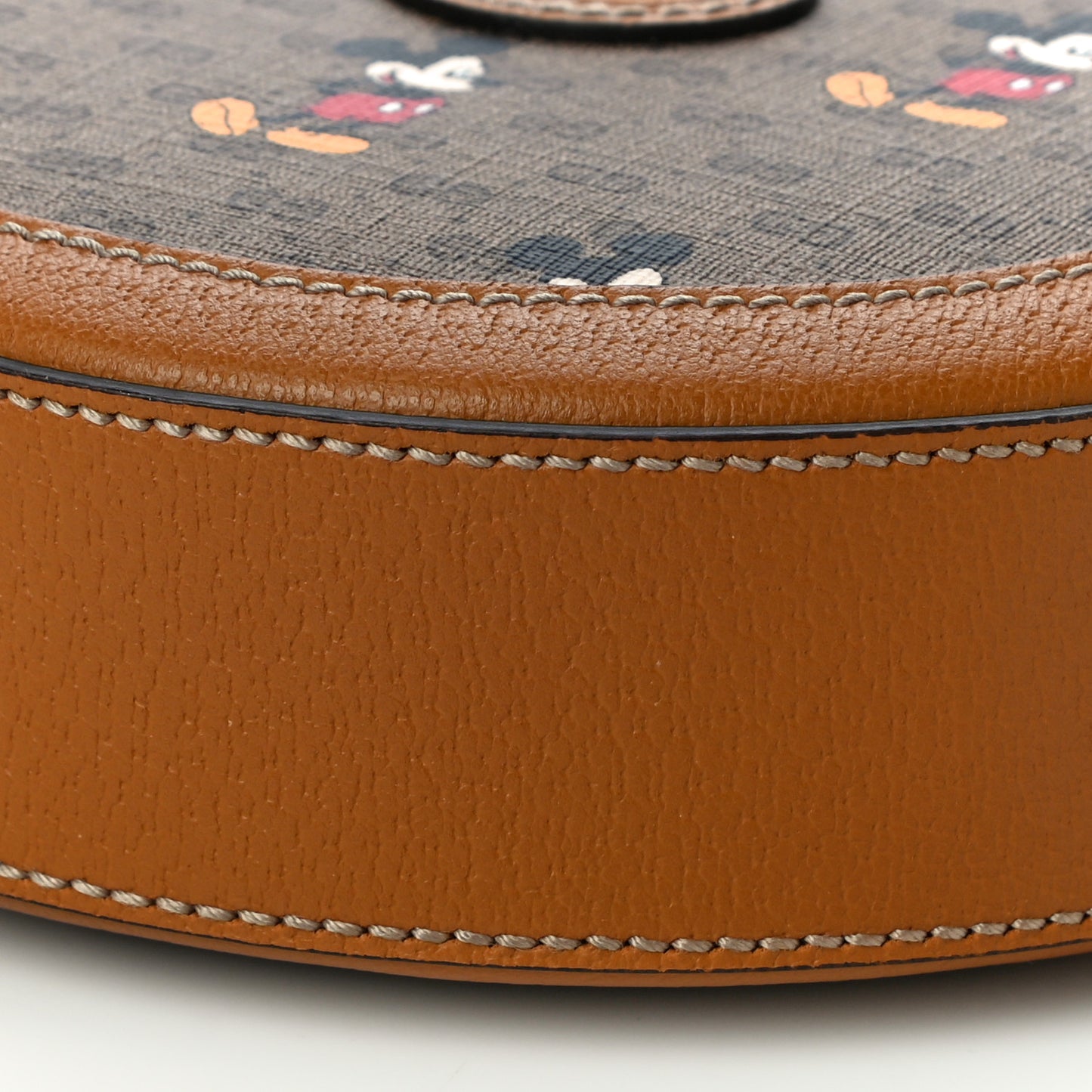 X DISNEY Mini Vintage GG Supreme Monogram Mickey Mouse Round Shoulder Bag Beige Vintage Sun Oil
