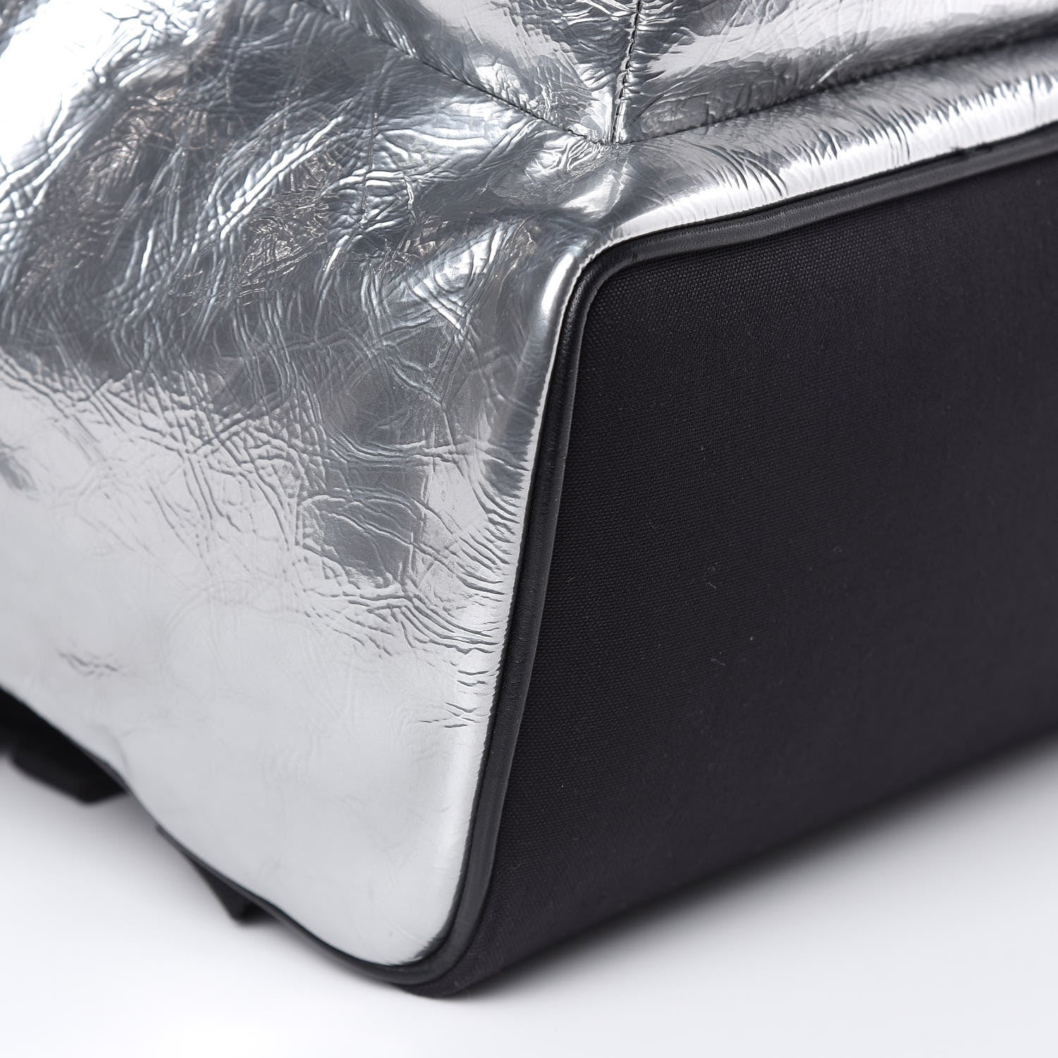 Saint Laurent Textured Patent City Backpack Argent 7 of 9