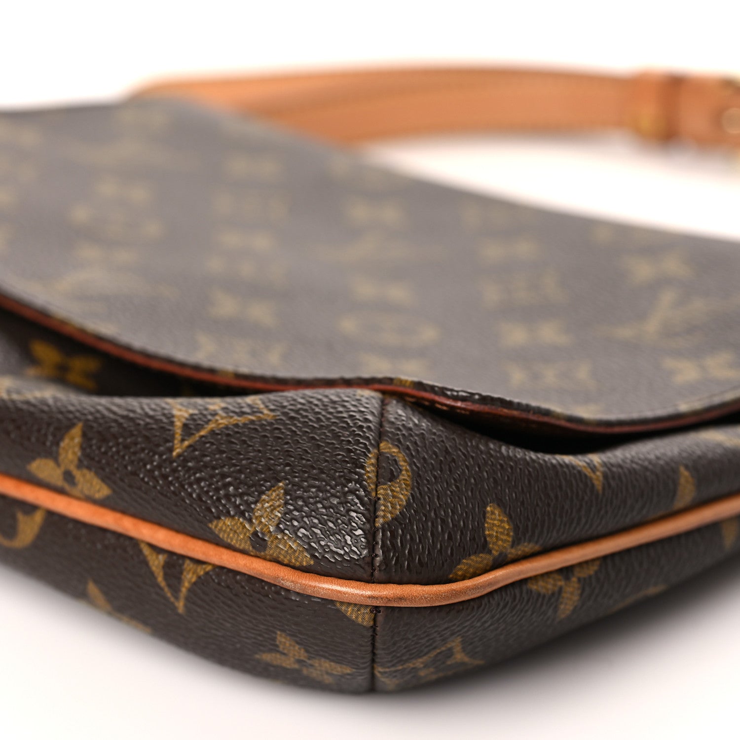 Louis Vuitton Monogram Musette Tango 8 of 8