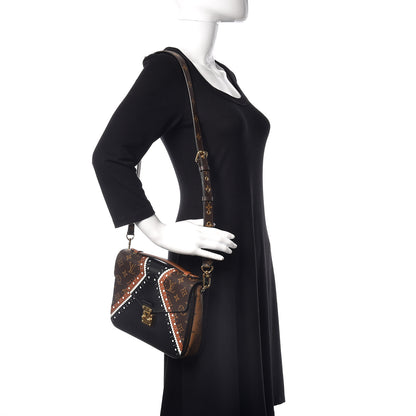 Louis Vuitton Monogram Pochette Metis MM 2 of 17