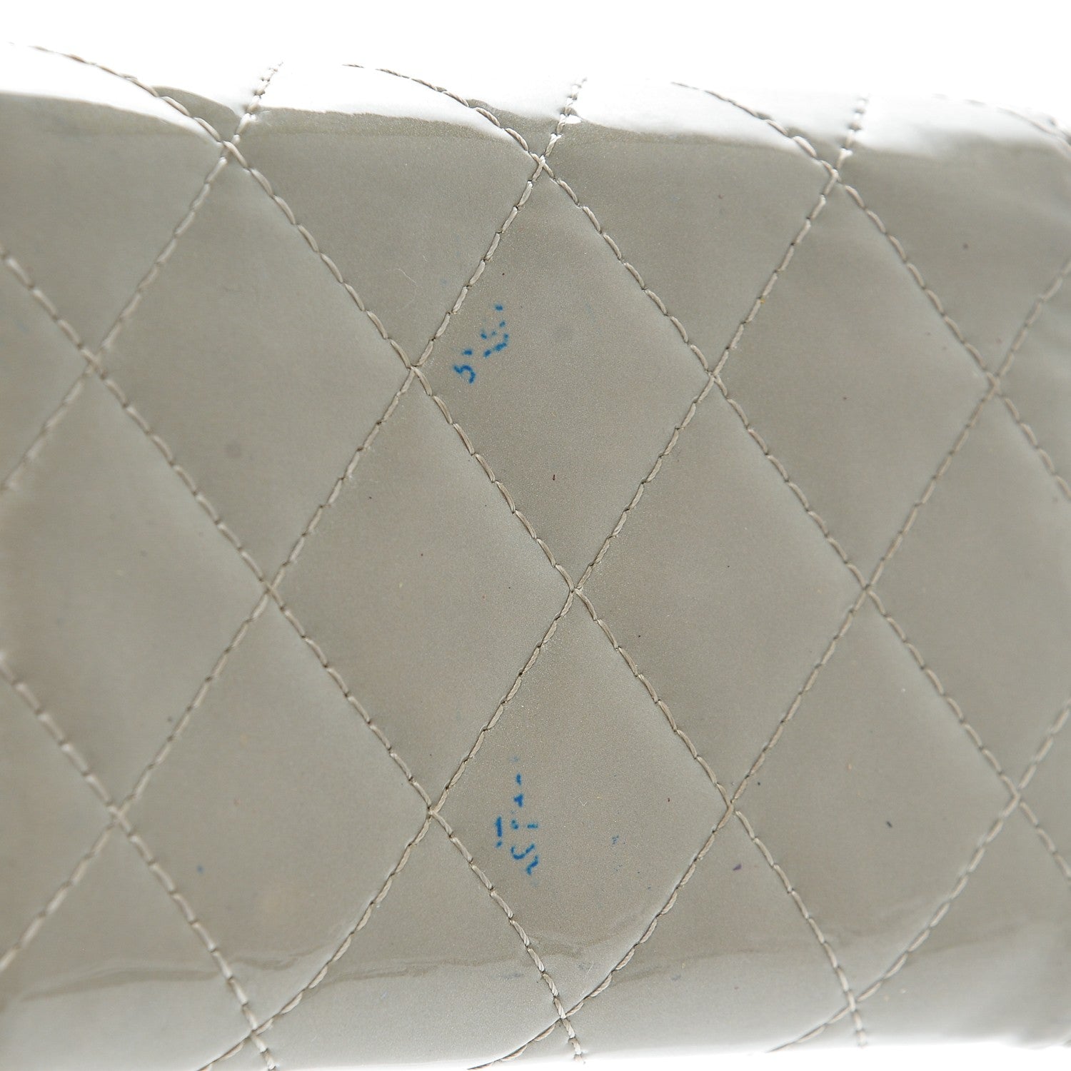 Chanel Patent Quilted Card Holder Light Gold 7 of 8